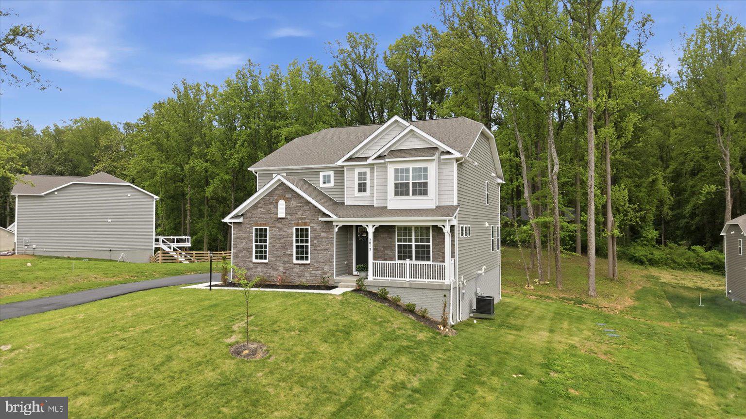 WOODED RUN ESTATES - Residential