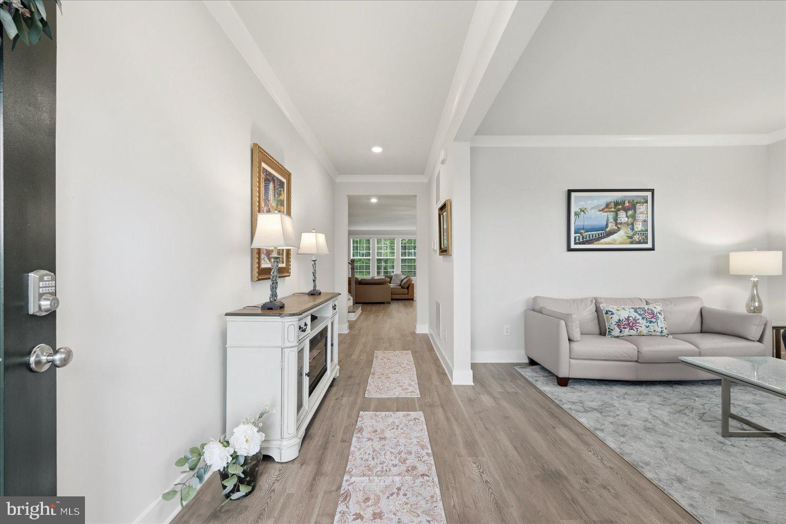 WOODED RUN ESTATES - Residential