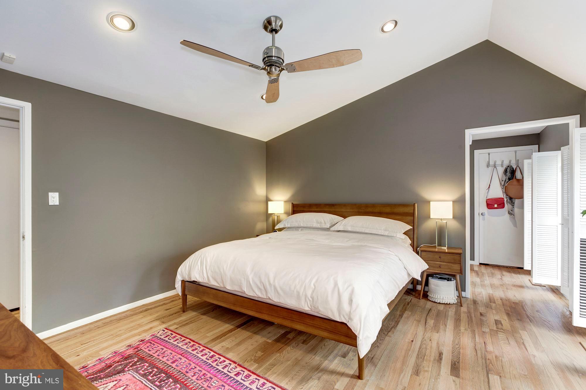 TIMBERWOOD OF POTOMAC - Residential
