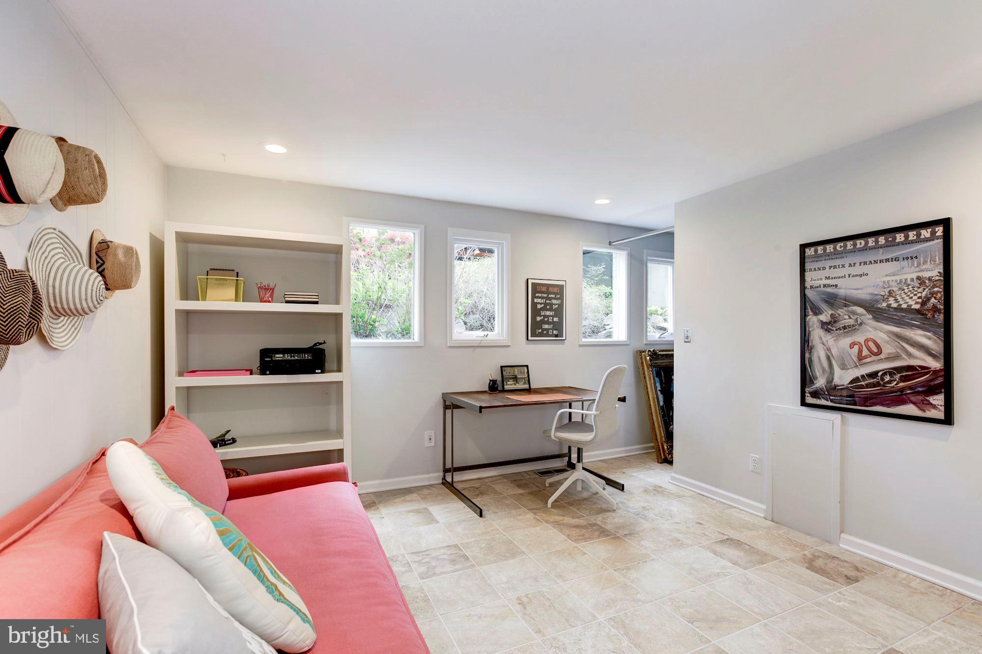 TIMBERWOOD OF POTOMAC - Residential