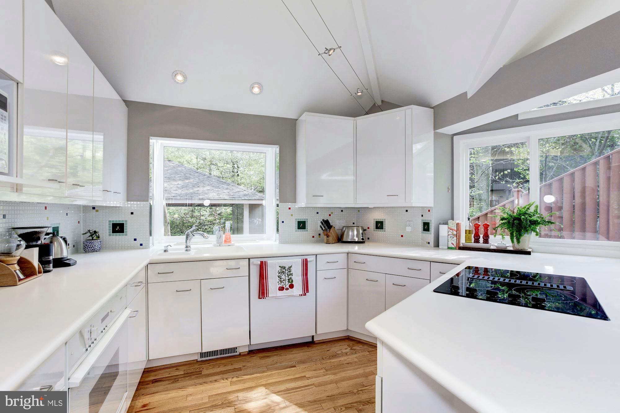 TIMBERWOOD OF POTOMAC - Residential