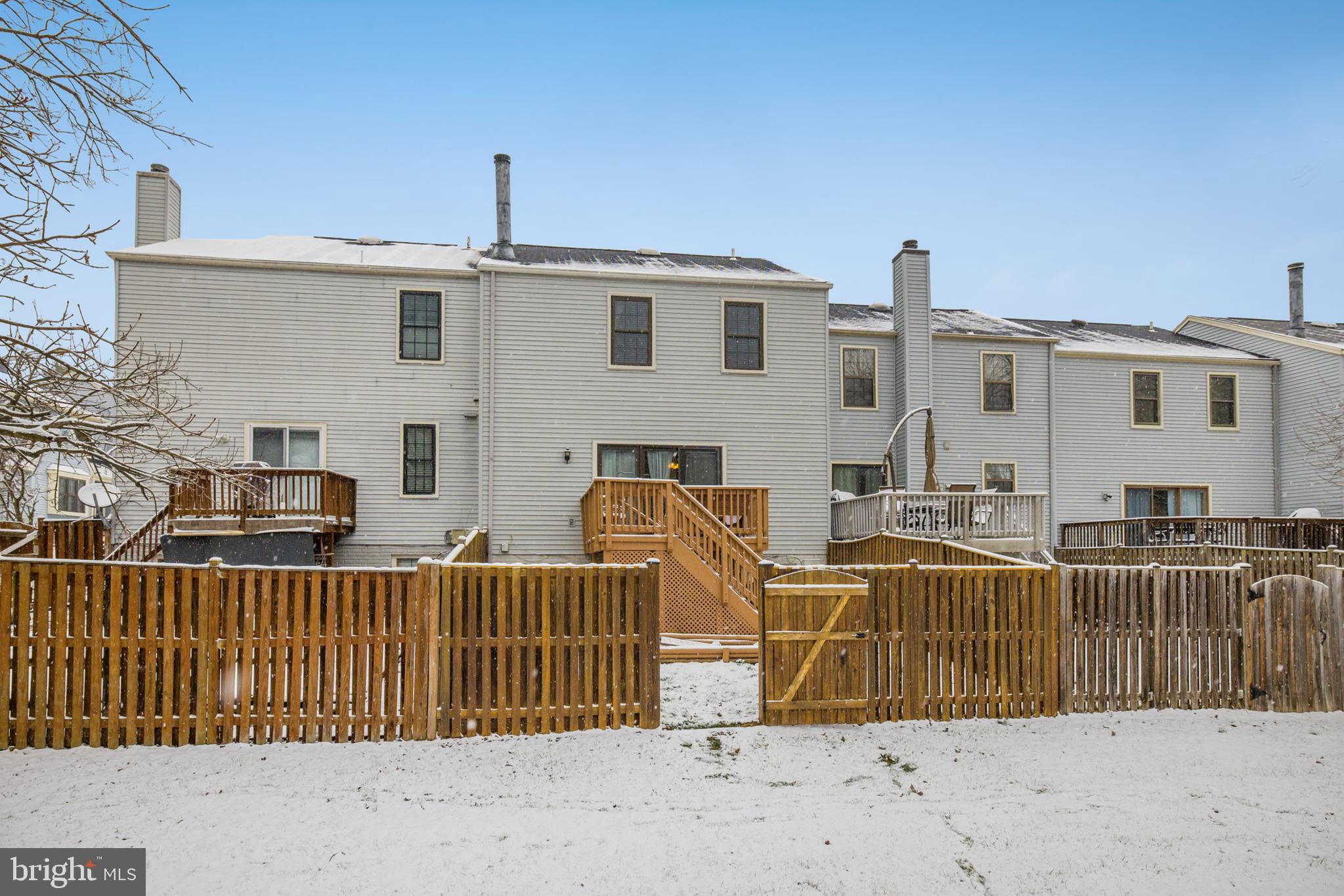 COUNTRYSIDE - Residential