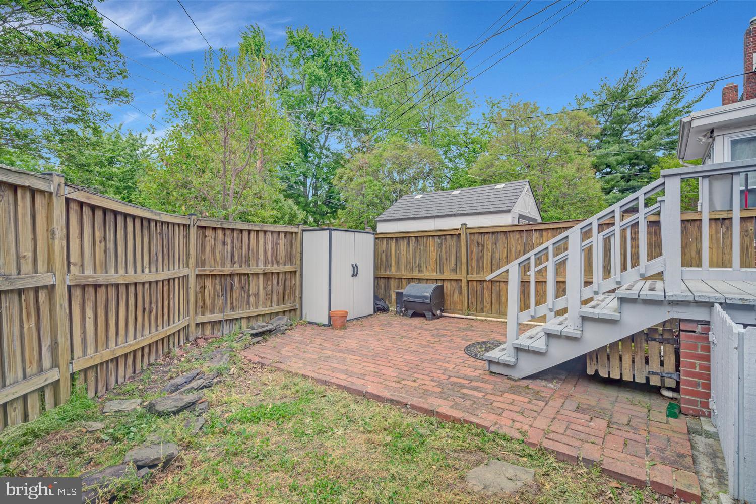 PATRICK HENRY - Residential