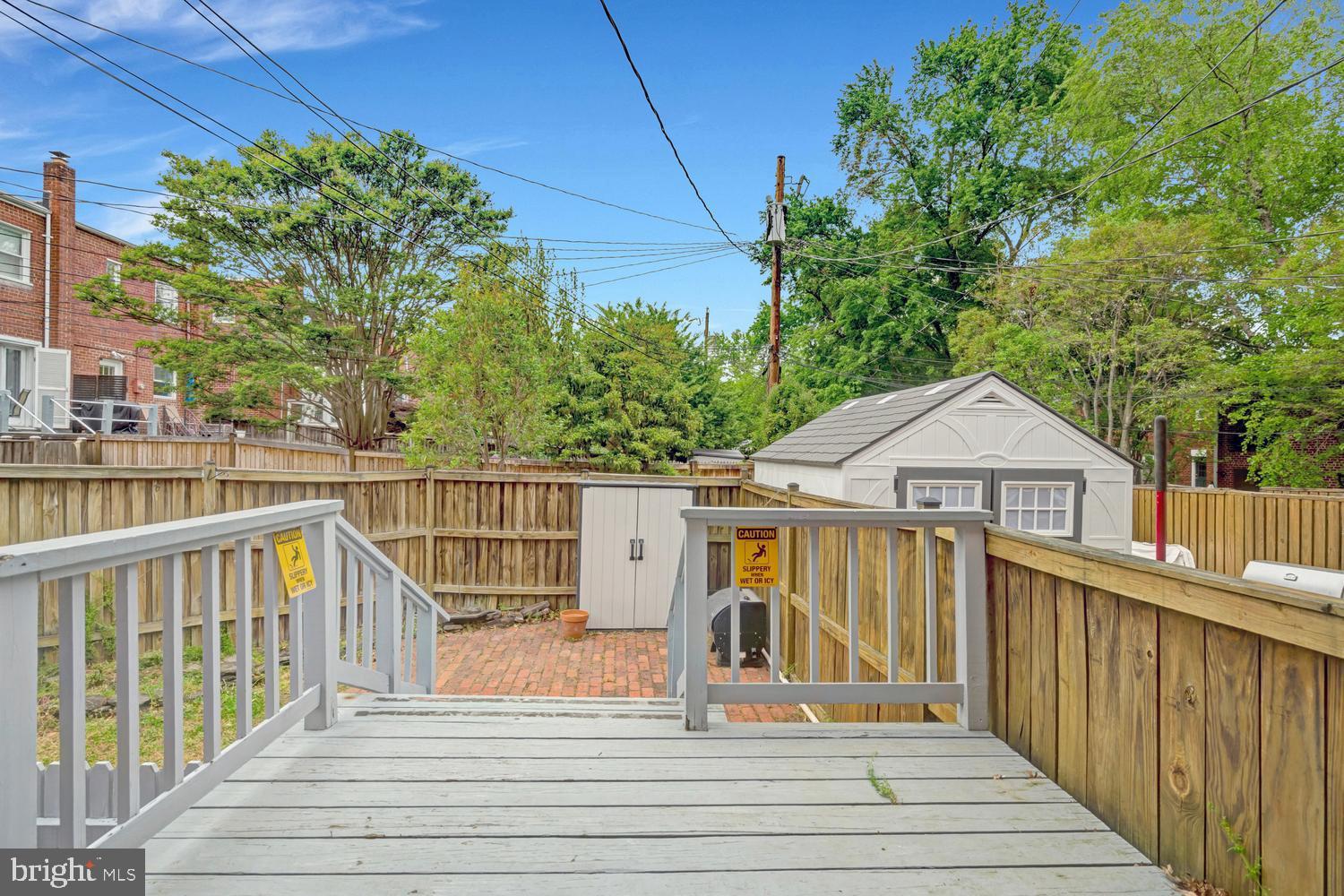 PATRICK HENRY - Residential