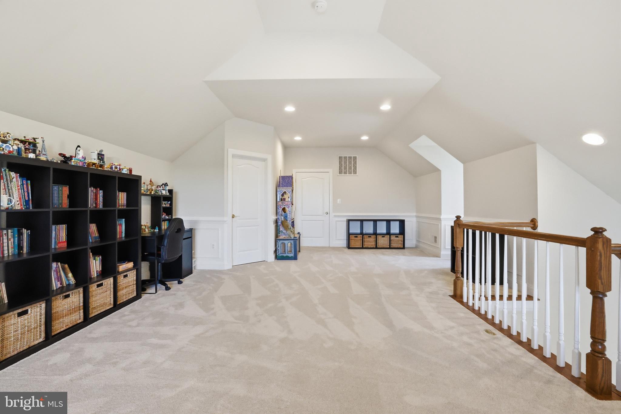 CATTAIL CREEK - Residential