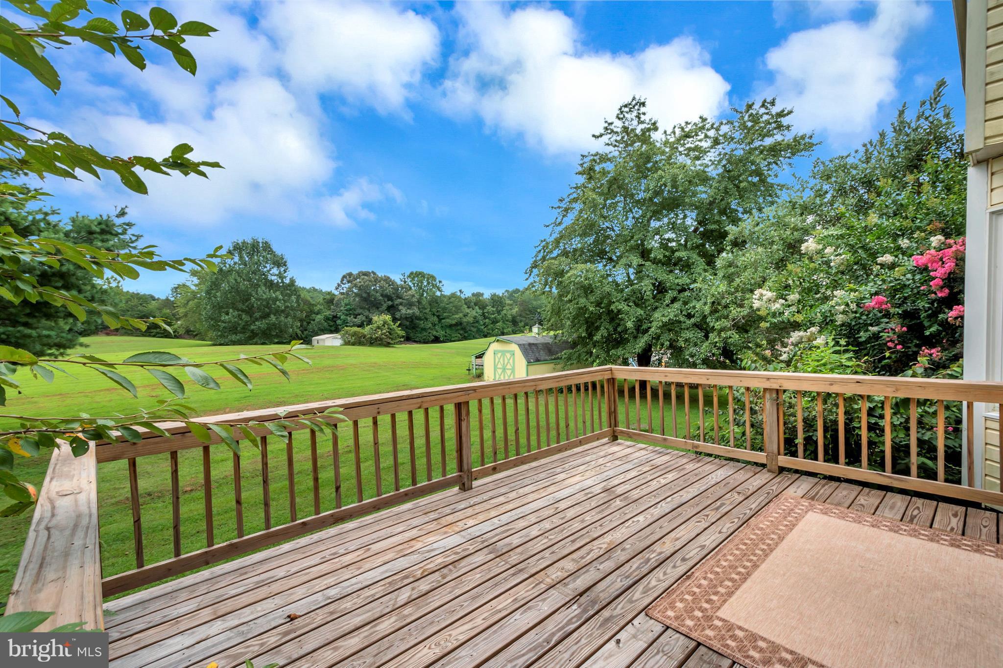 WHITESTONE - Residential