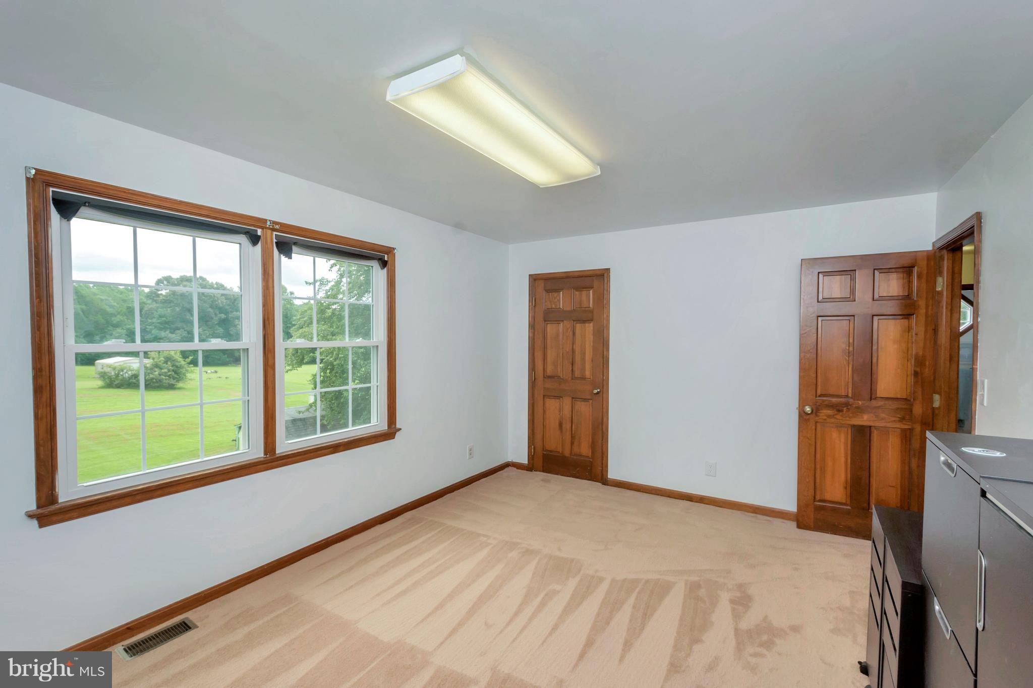 WHITESTONE - Residential