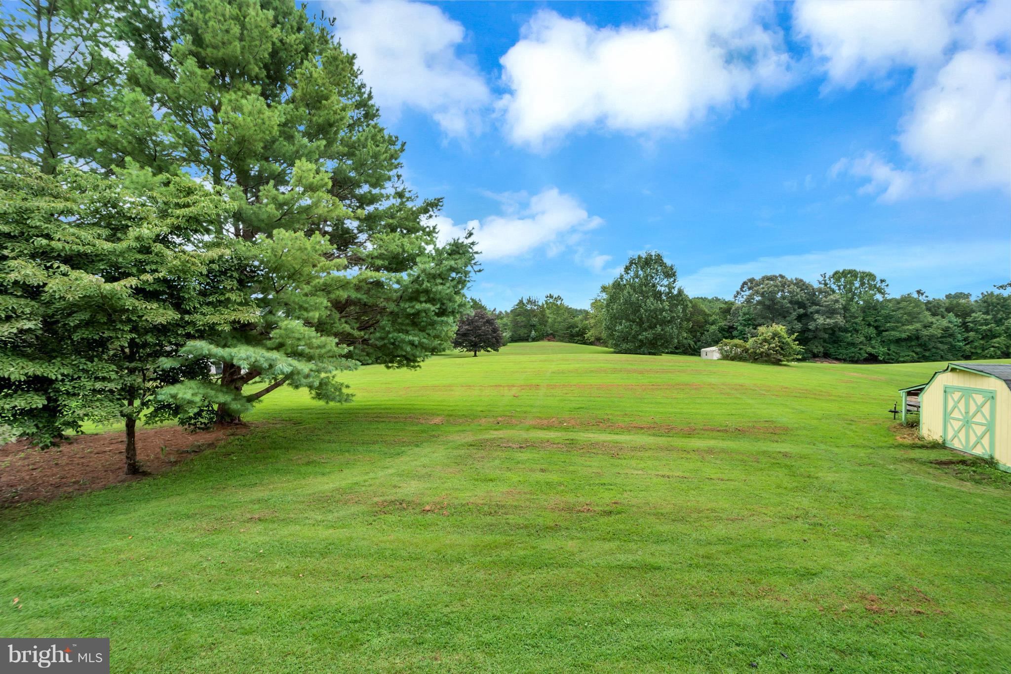 WHITESTONE - Residential