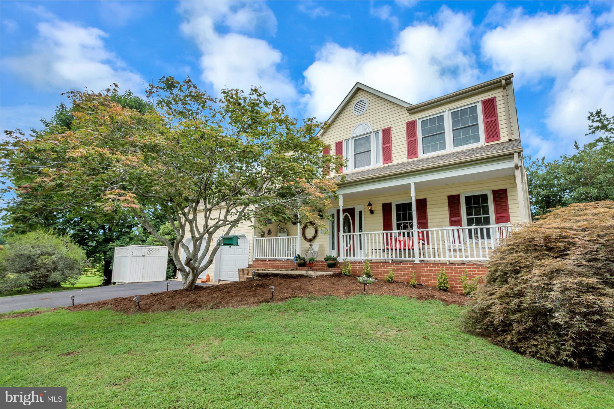 WHITESTONE - Residential