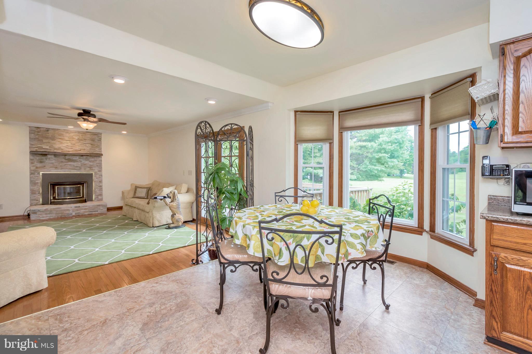 WHITESTONE - Residential