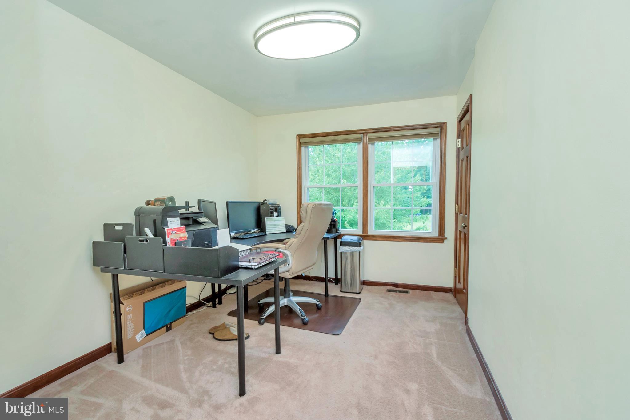 WHITESTONE - Residential