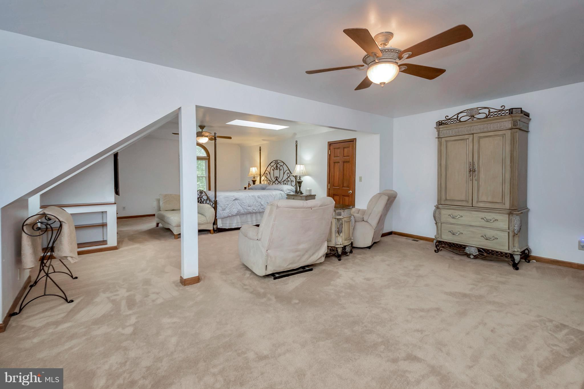 WHITESTONE - Residential