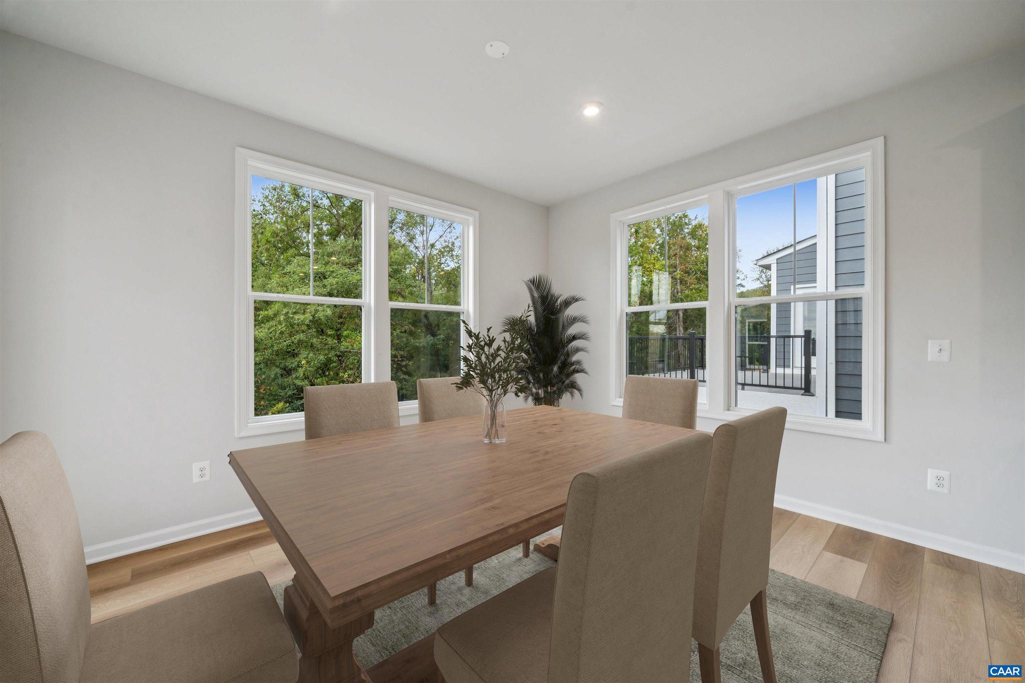 PLEASANT GREEN - Residential