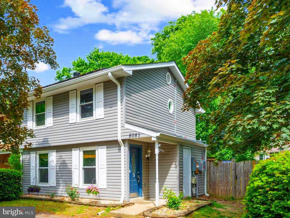 Welcome Home!  This beautiful Colonial duplex is just waiting for you!  Step in to find a Living room with wood burning fireplace, separate Dining room & Granite counters, Cabinets & Stainless Steel appliances in the kitchen!  As an extra bonus, the Main level has a Bedroom & Laundry room for convenience.  Upstairs you will find 2 Bedrooms and 2 full Bathrooms!  The back yard is fully fenced for privacy and has a Deck & Shed for storage.  Newly replaced Floors on lower level, Roof, HVAC, Solar Panels, Windows, Doors & Siding make this home stand out!  Owner removed  upstairs carpet & professionally installed the same flooring that is on the lower level.   The new floors will be completed by 6/27/26.  Community pools, tennis courts, playground area & more are included here in Chesterfield.  This home offers low maintenance & is close to shopping, schools, medical providers, hospitals & interstate access.
You won't want to miss this gem!  Schedule your tour today & see for yourself!  Motivated Seller welcomes your offer today!