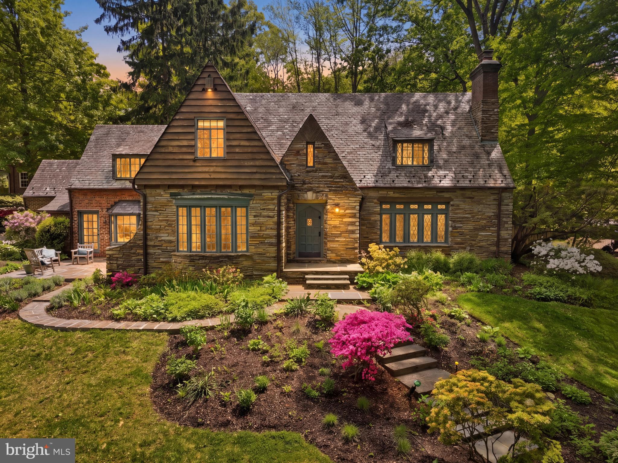 GREENWICH FOREST - Residential