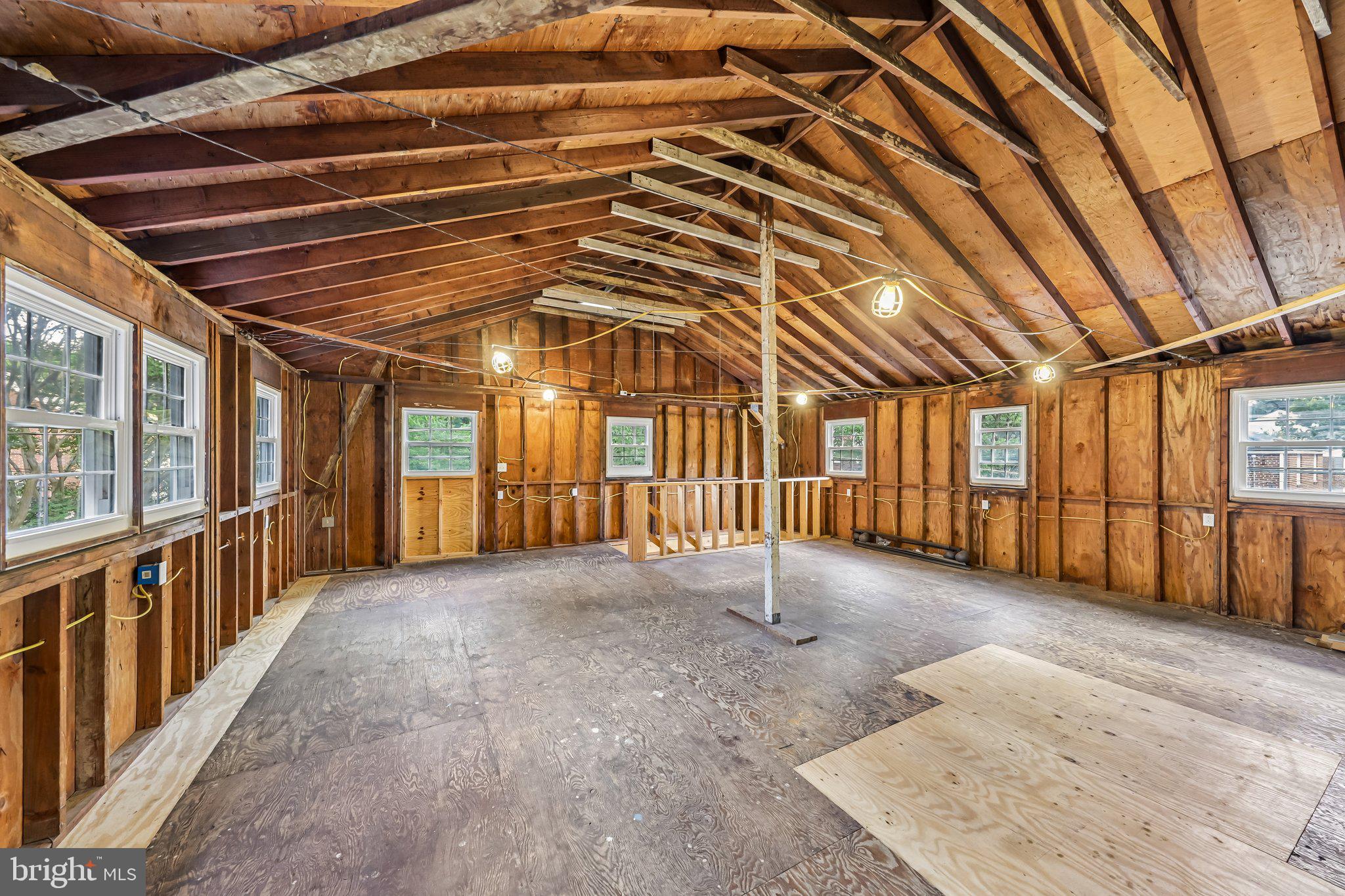 GLEBE MANOR - Residential