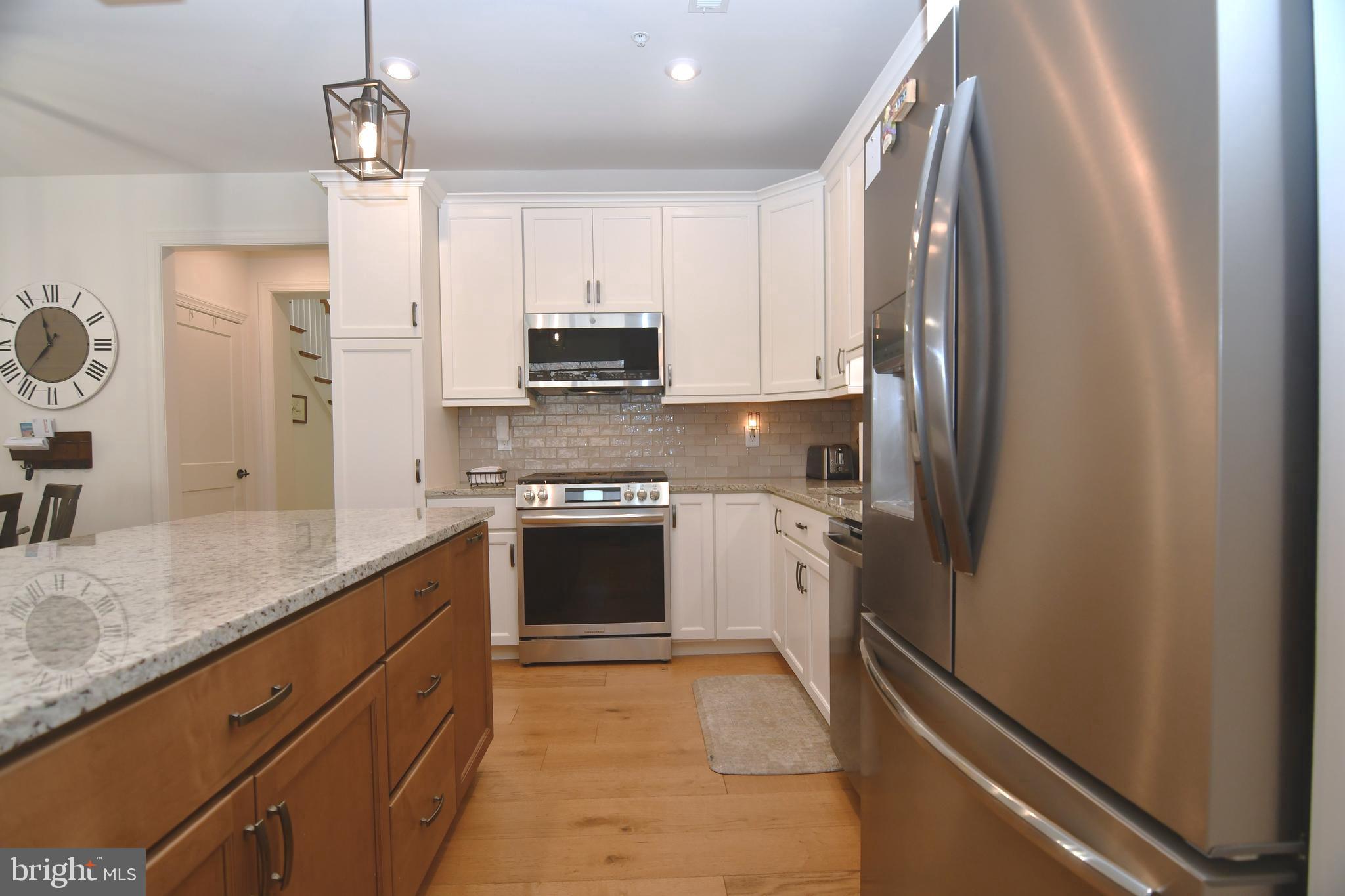 ROSE POINTE - Residential