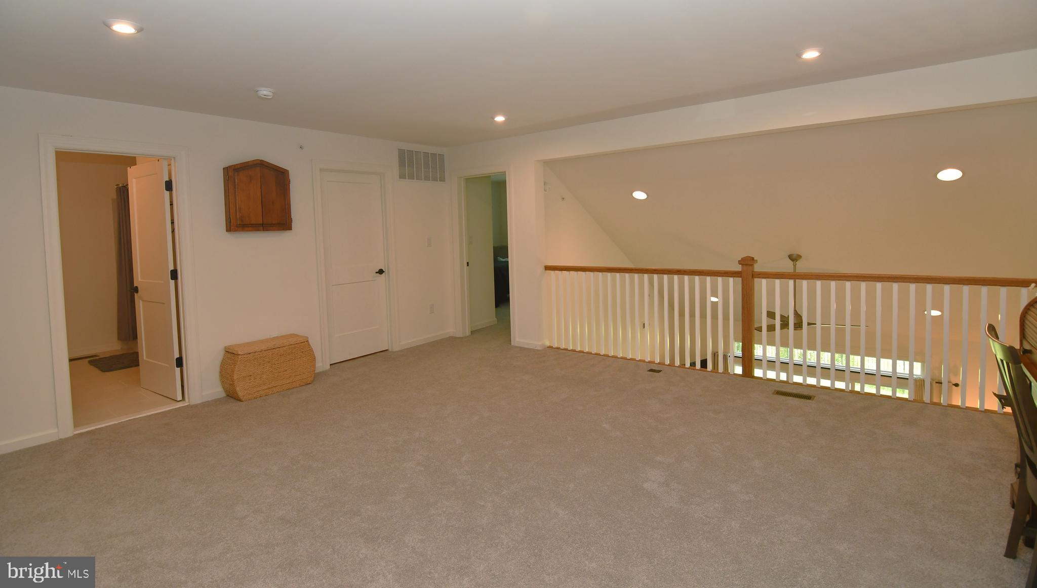 ROSE POINTE - Residential