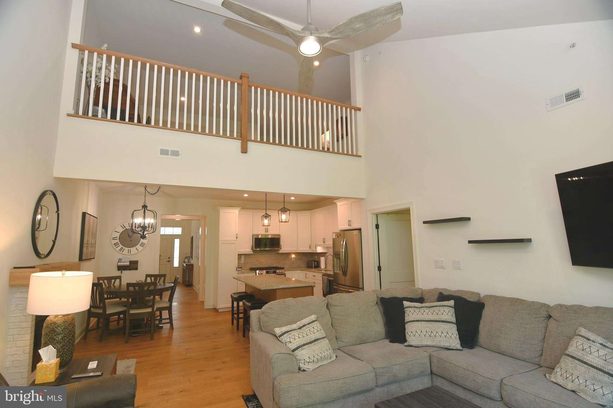 ROSE POINTE - Residential