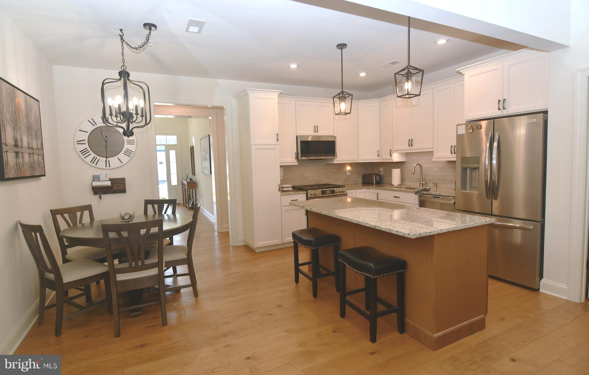 ROSE POINTE - Residential
