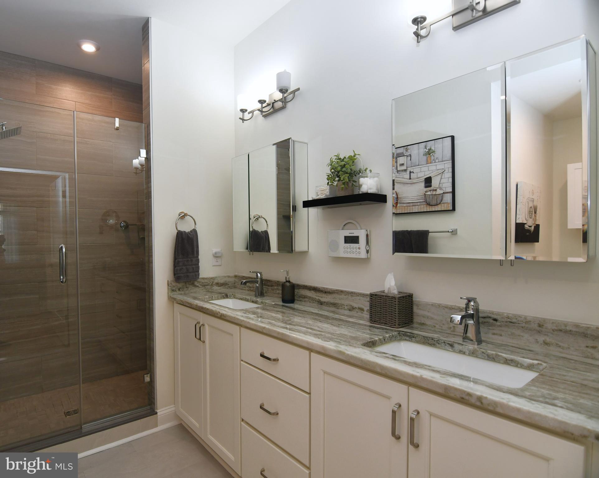ROSE POINTE - Residential