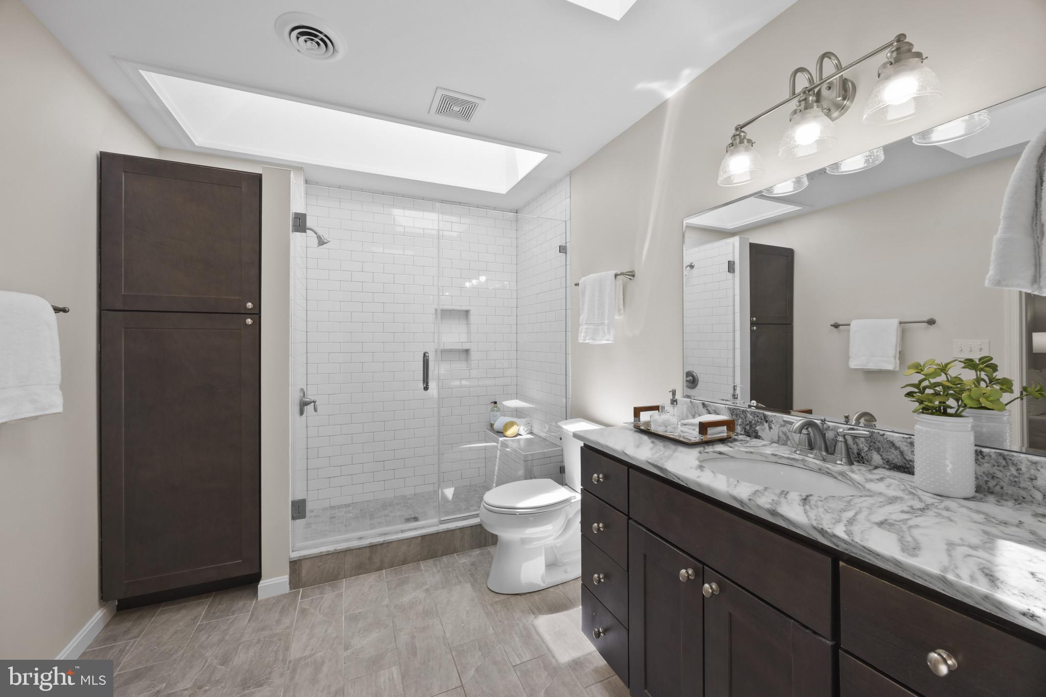 EASTPORT - Residential