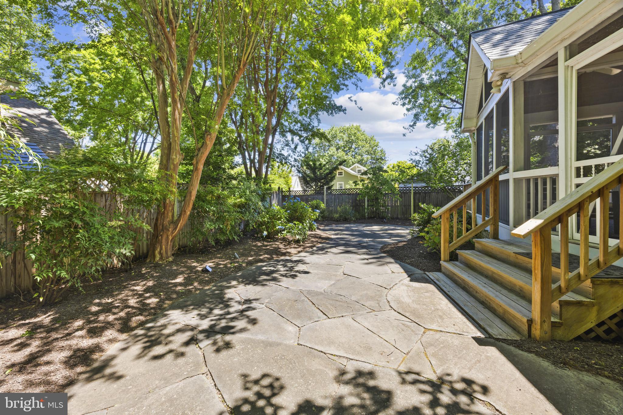EASTPORT - Residential