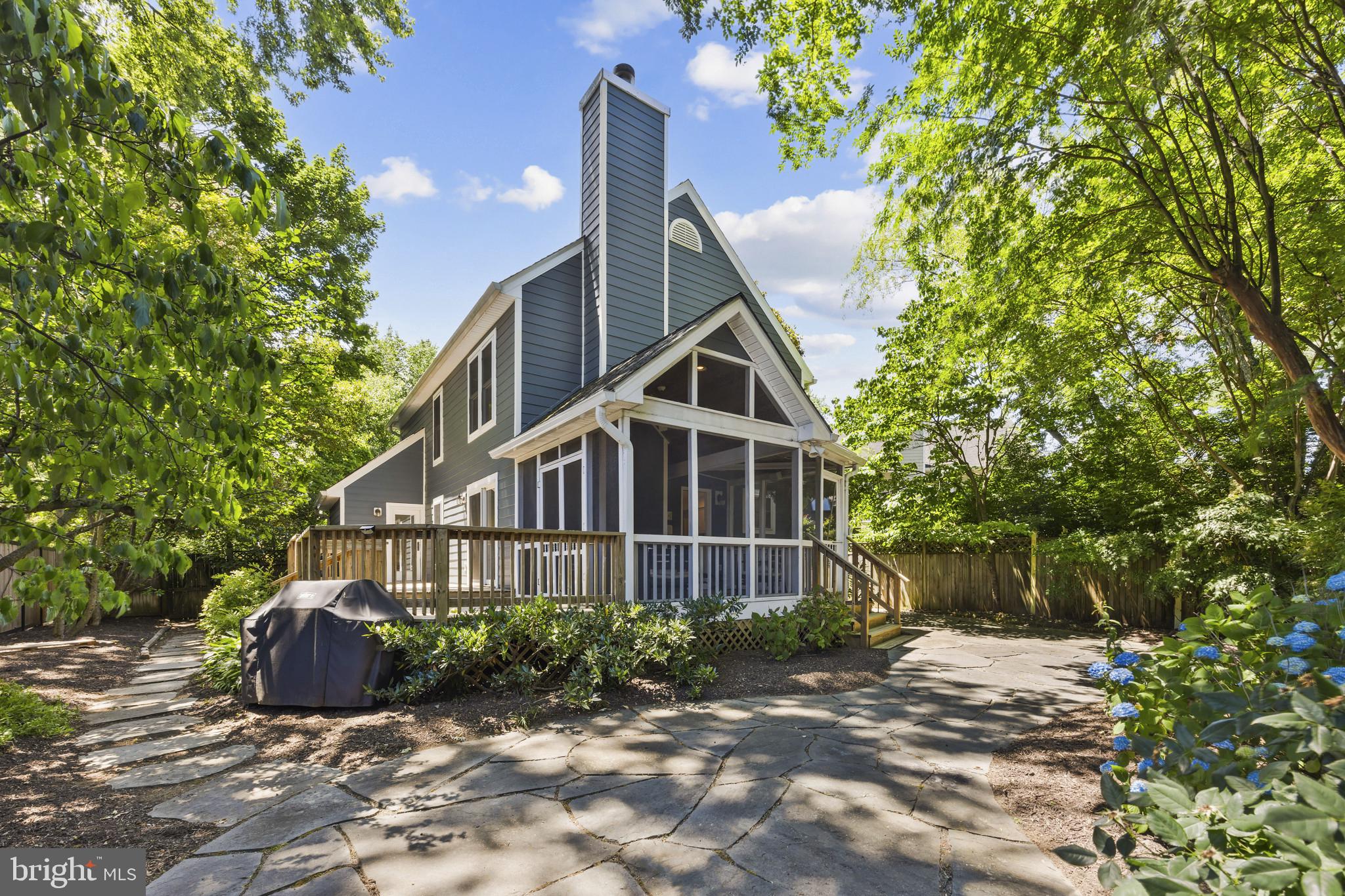 EASTPORT - Residential