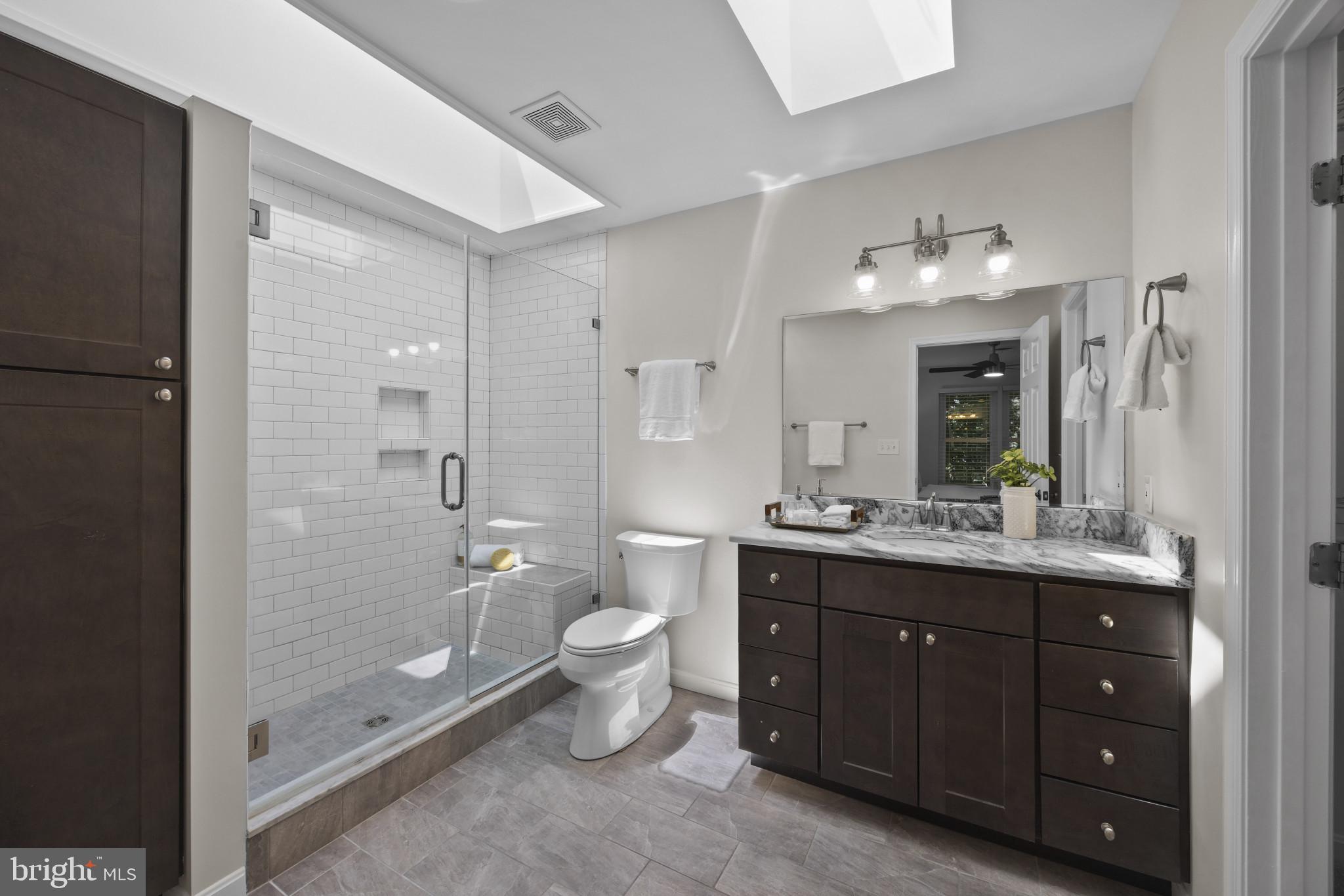 EASTPORT - Residential