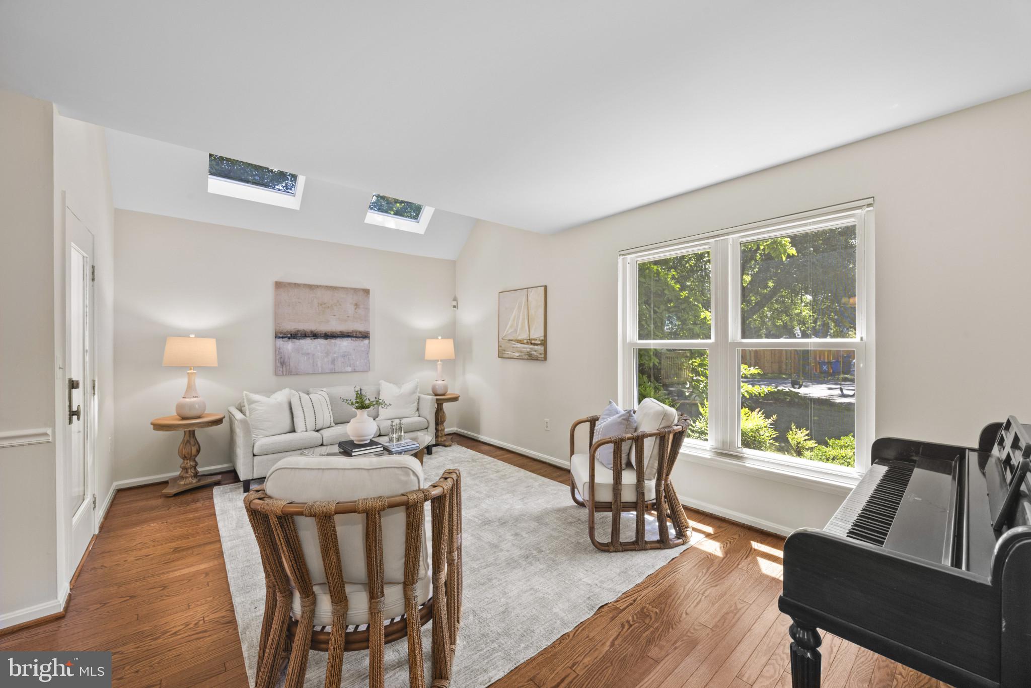 EASTPORT - Residential