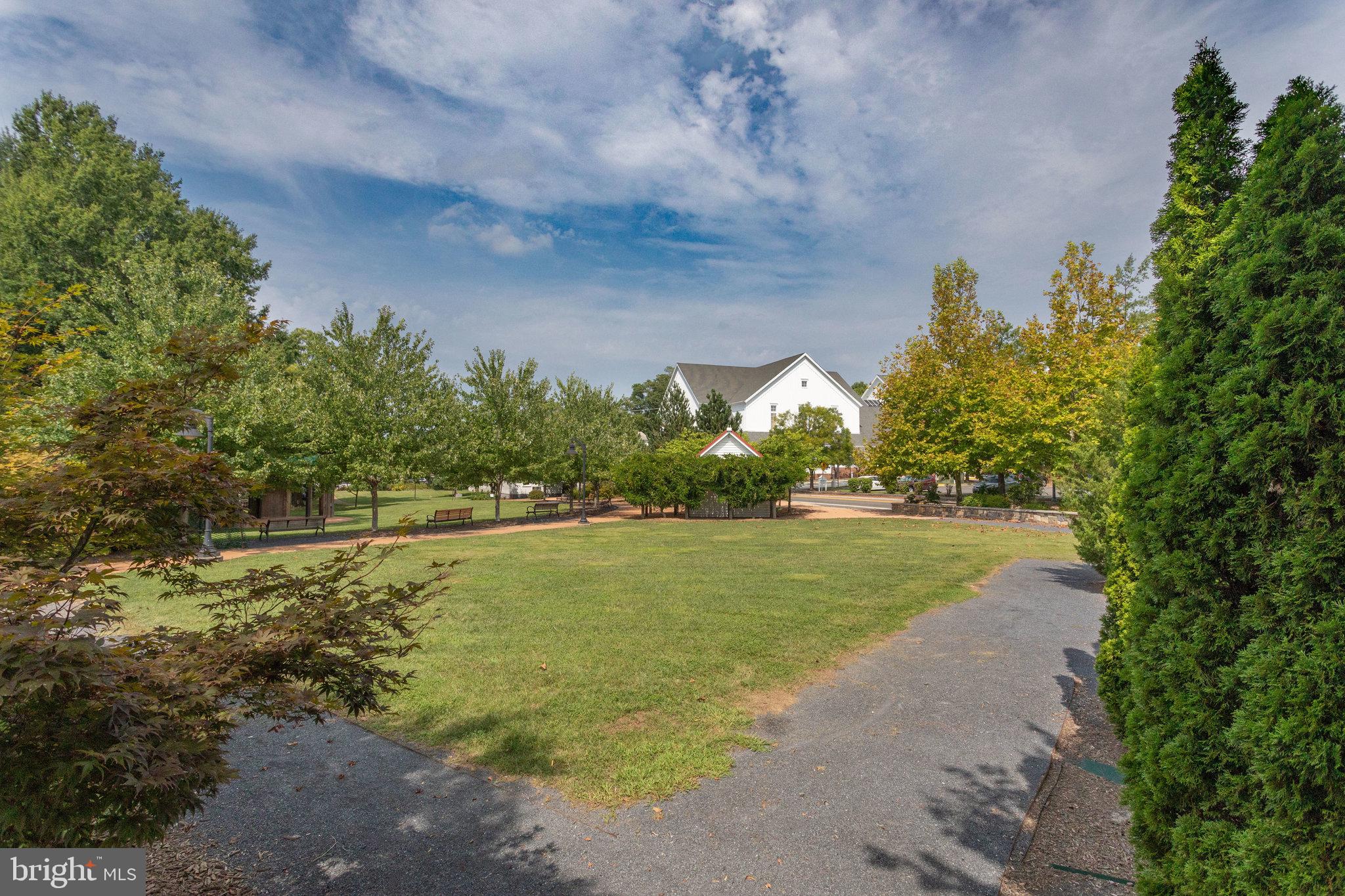 MARSHALL ESTATES - Residential