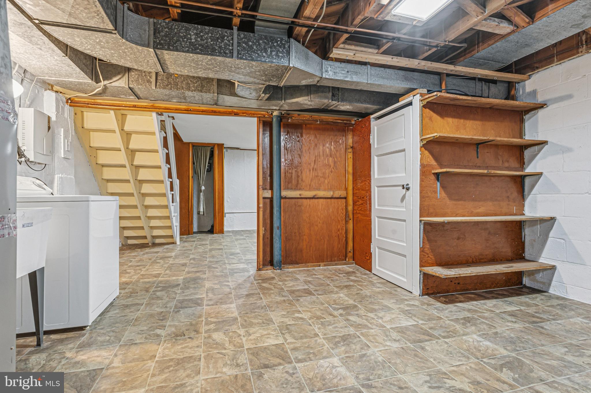 EASTWOOD - Residential