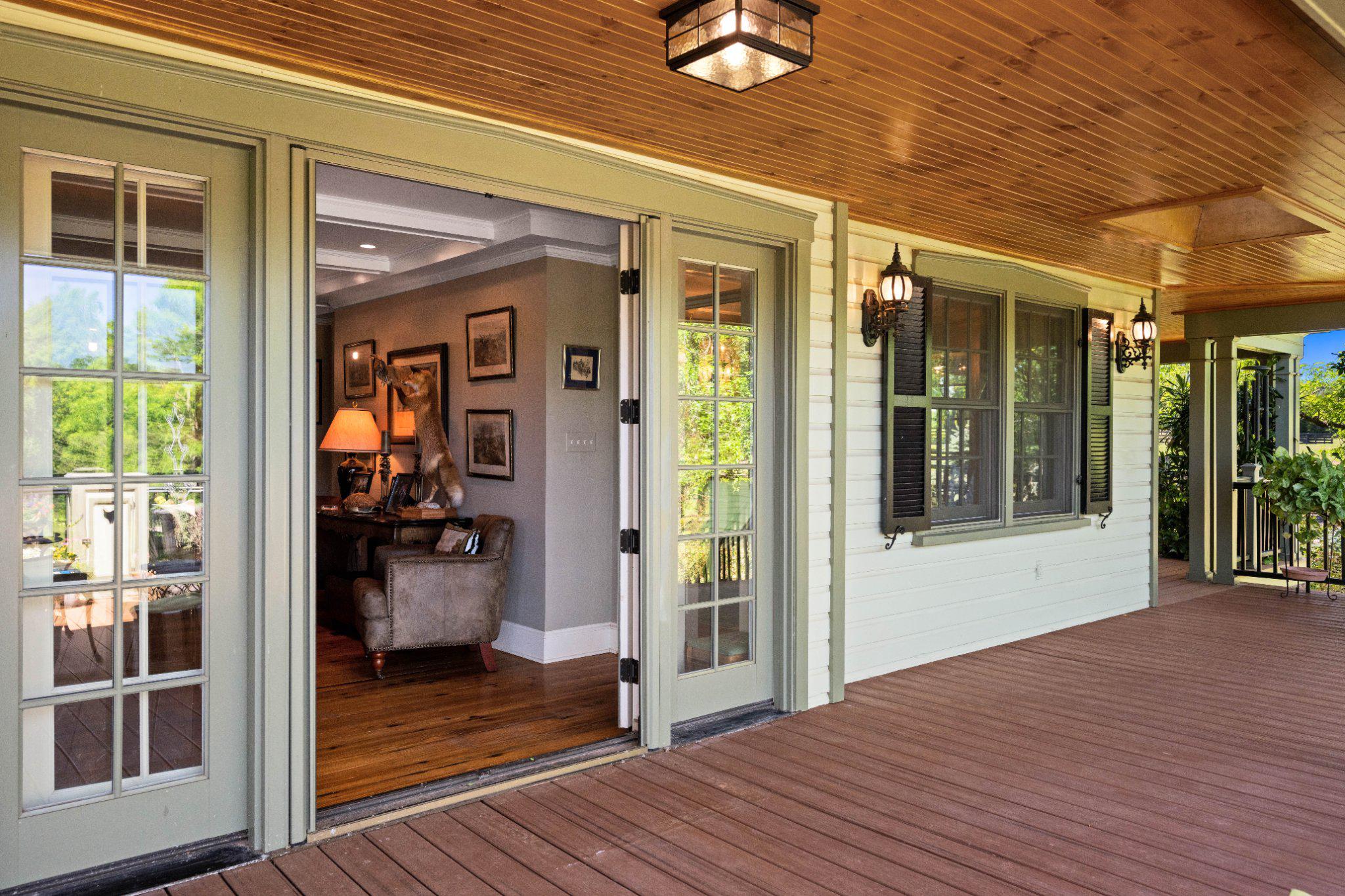 POOLESVILLE OUTSIDE - Farm