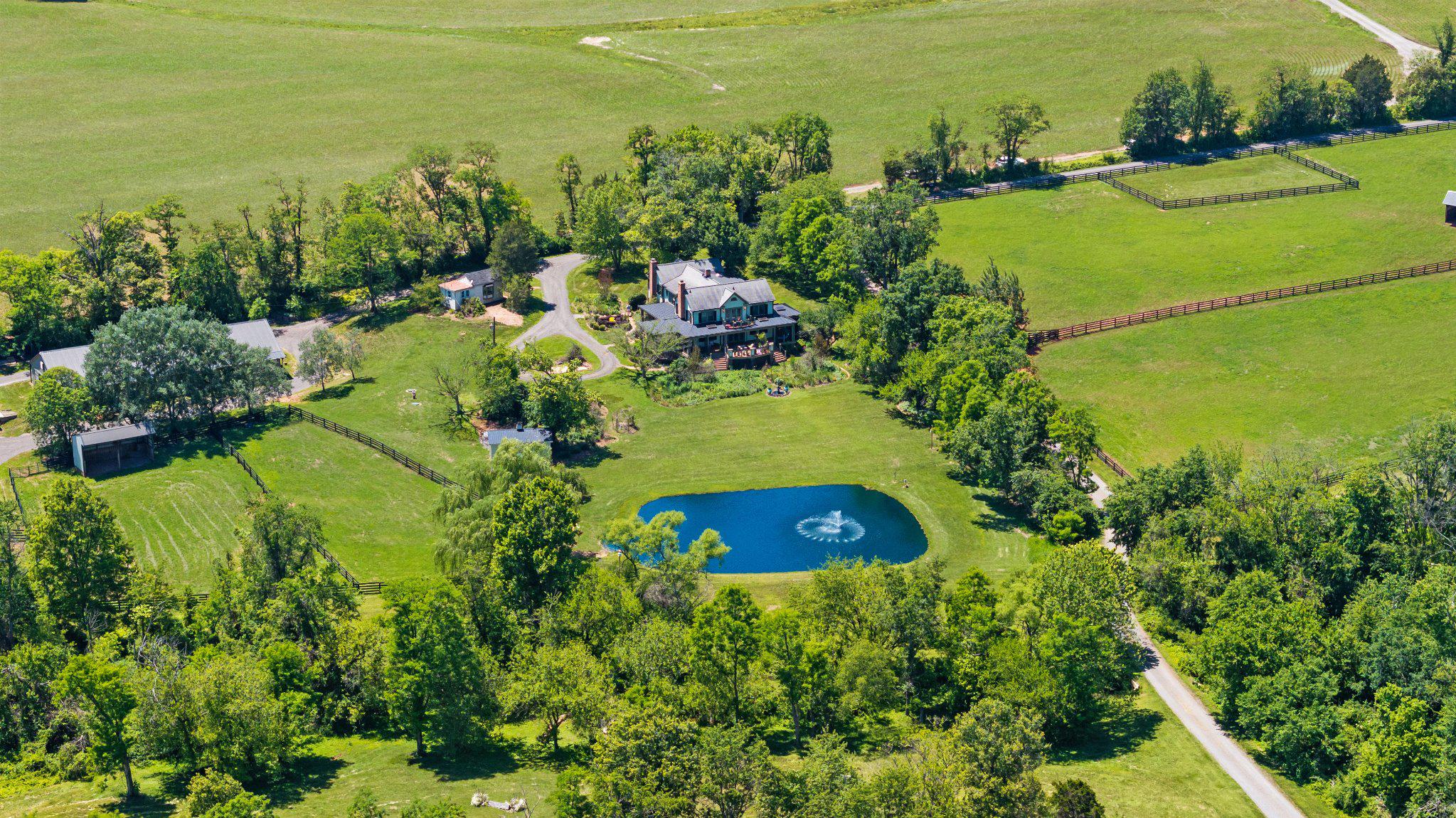POOLESVILLE OUTSIDE - Farm