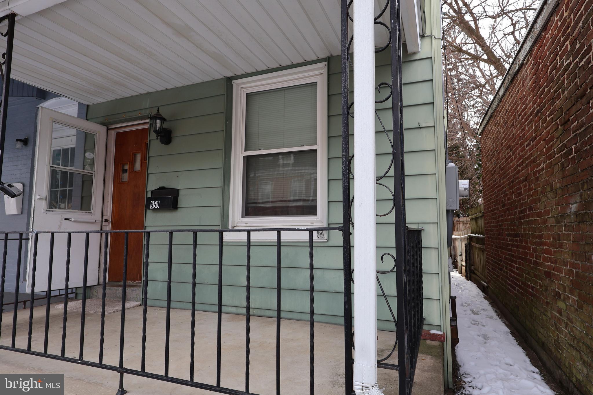 LANCASTER - Residential