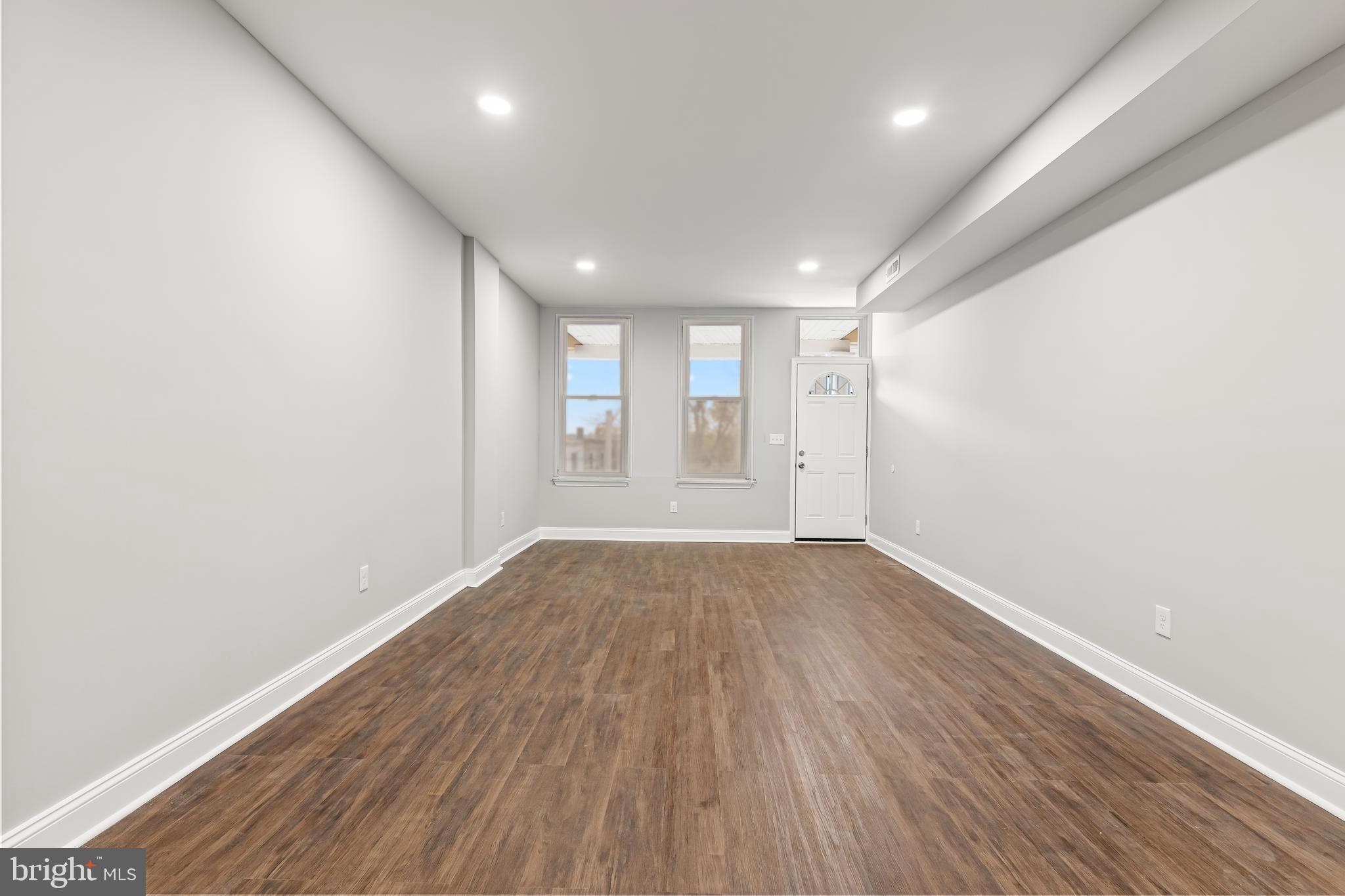 MONDAWMIN - Residential