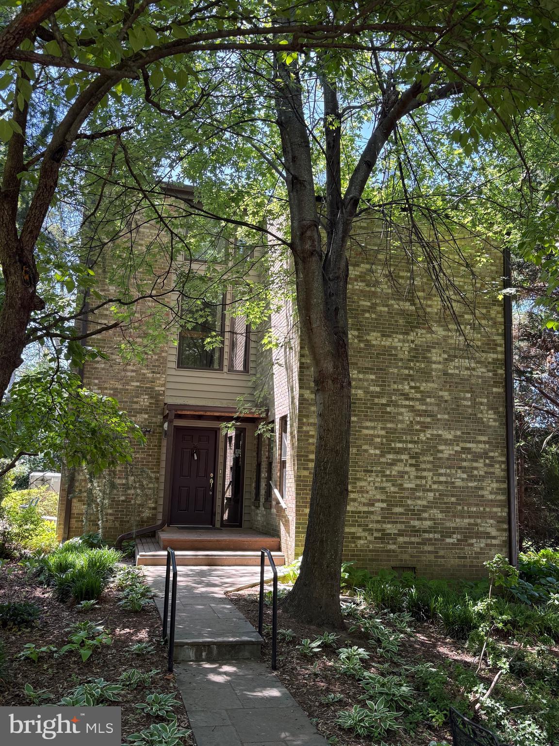 WEST MC LEAN - Residential