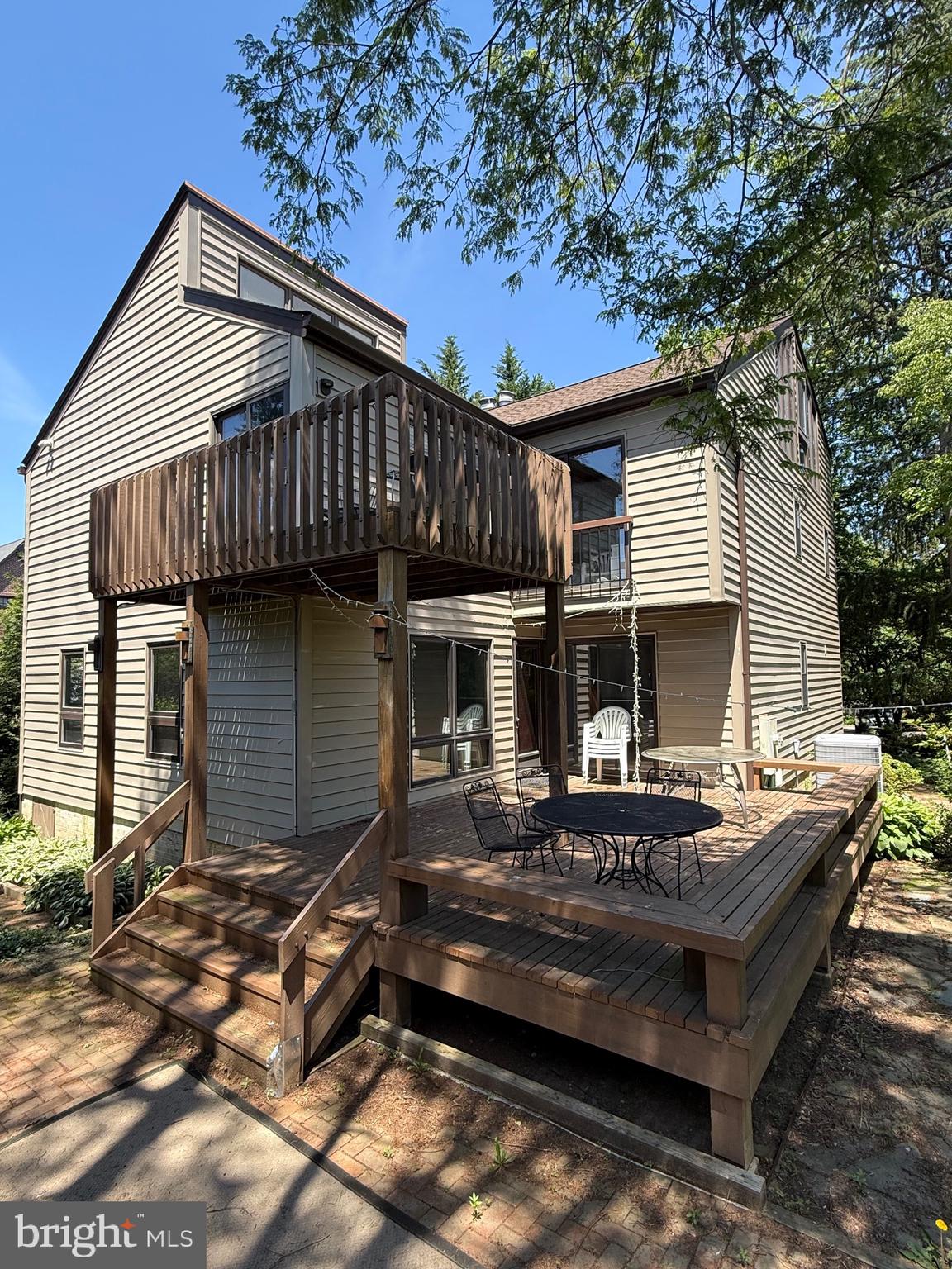 WEST MC LEAN - Residential