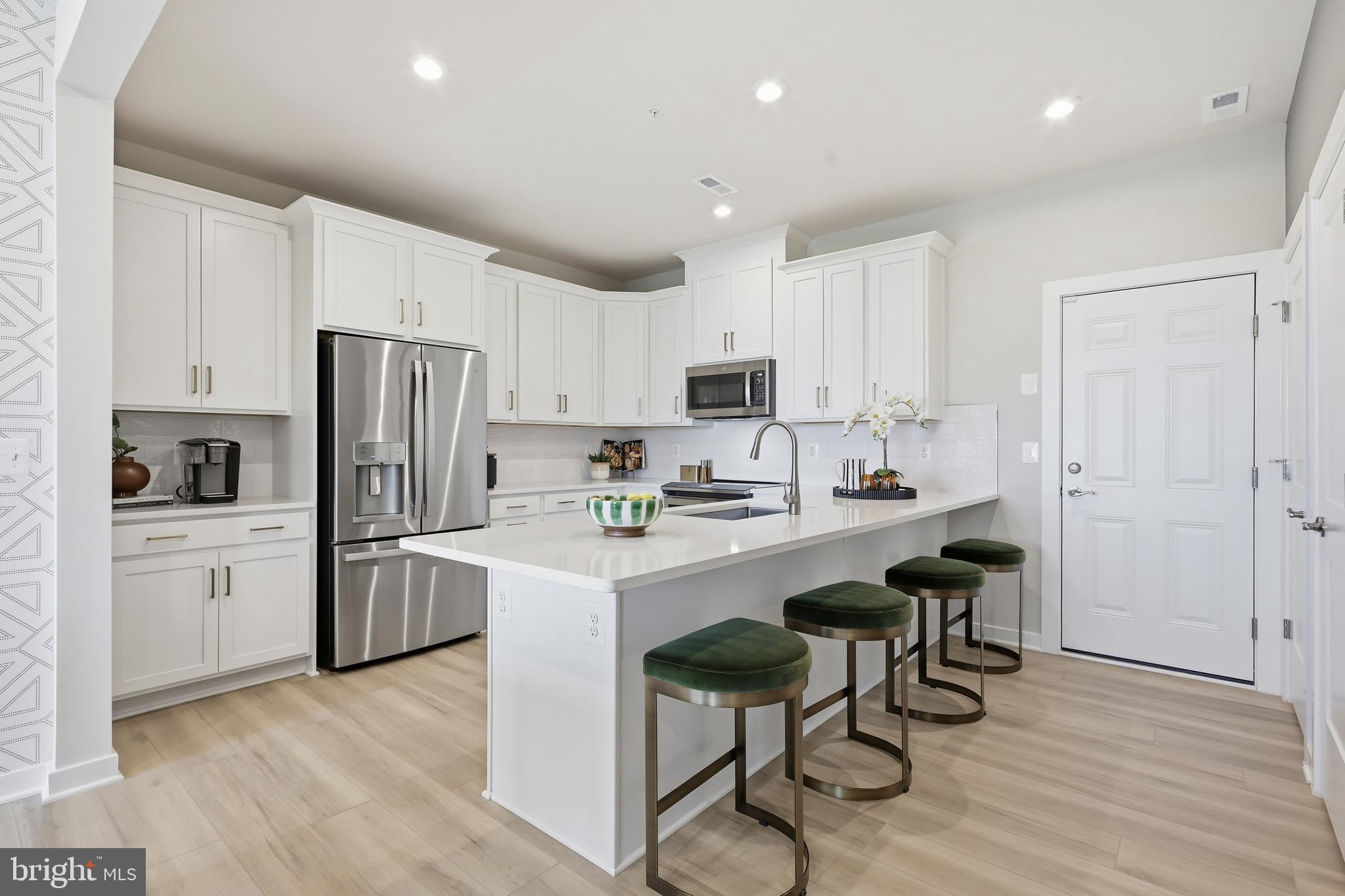 POTOMAC SHORES - Residential