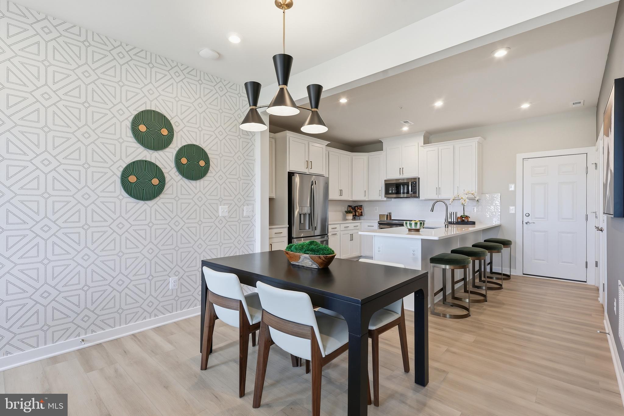 POTOMAC SHORES - Residential