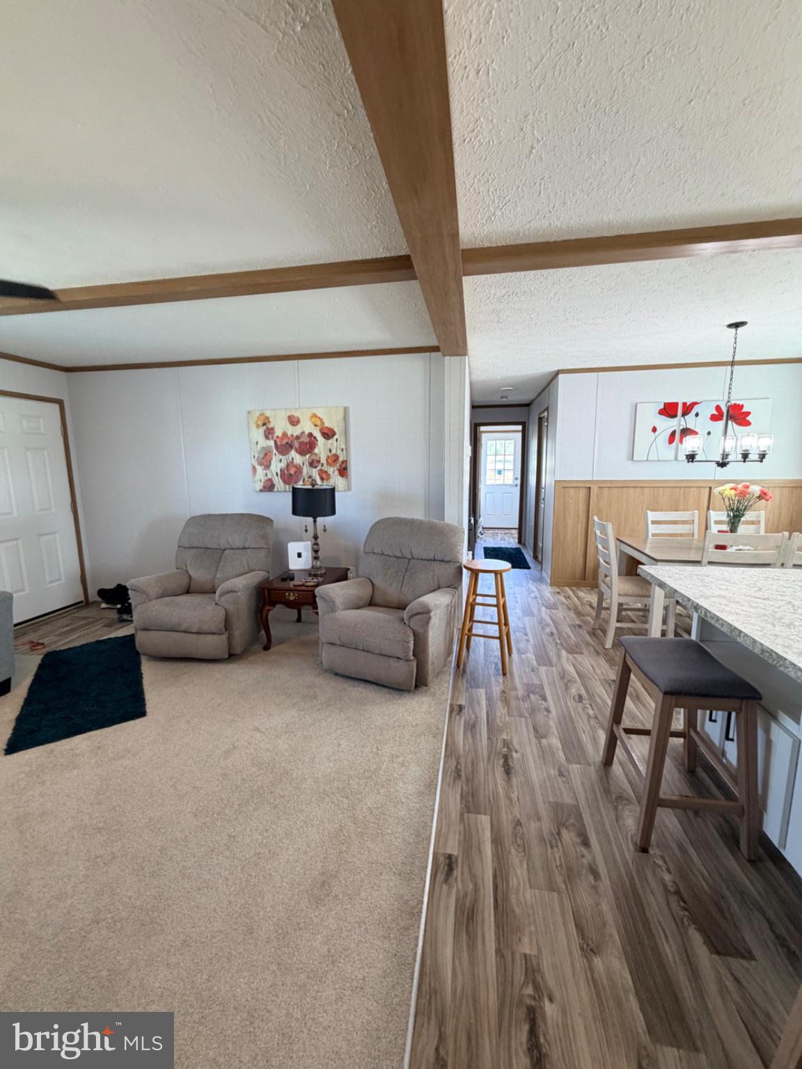 MIDDLE CREEK VILLAGE - Residential
