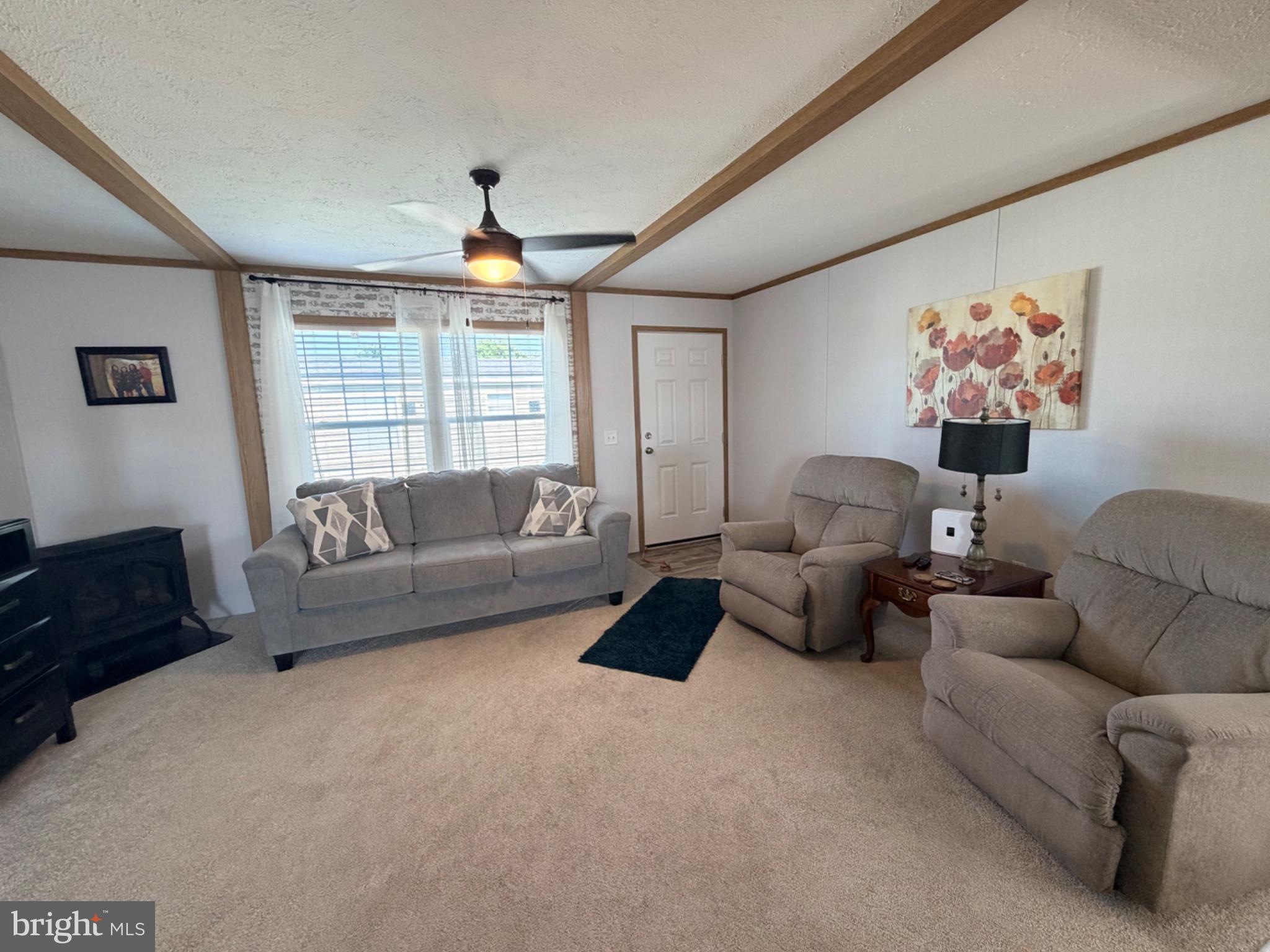 MIDDLE CREEK VILLAGE - Residential