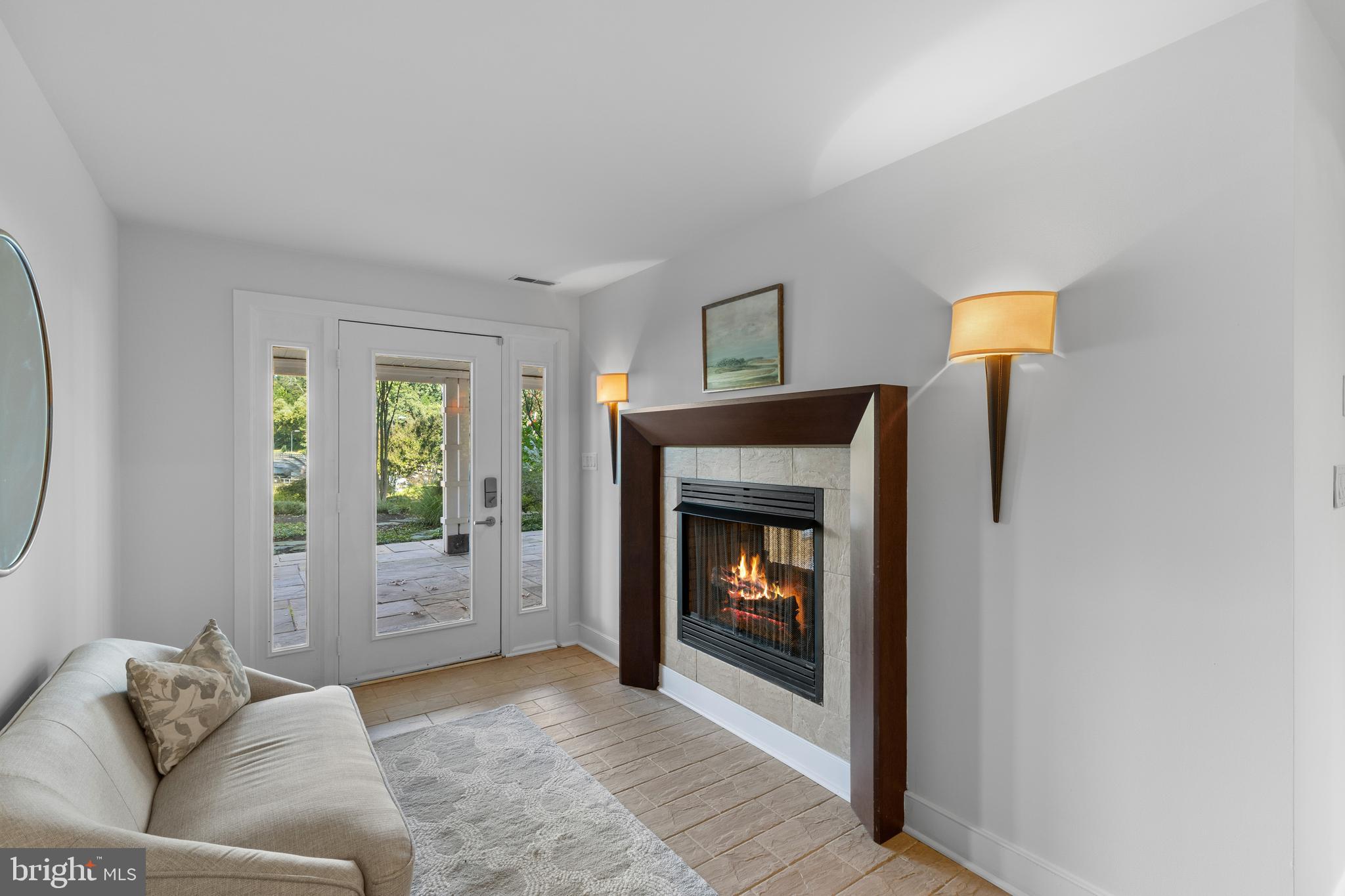 WEST ANNAPOLIS - Residential