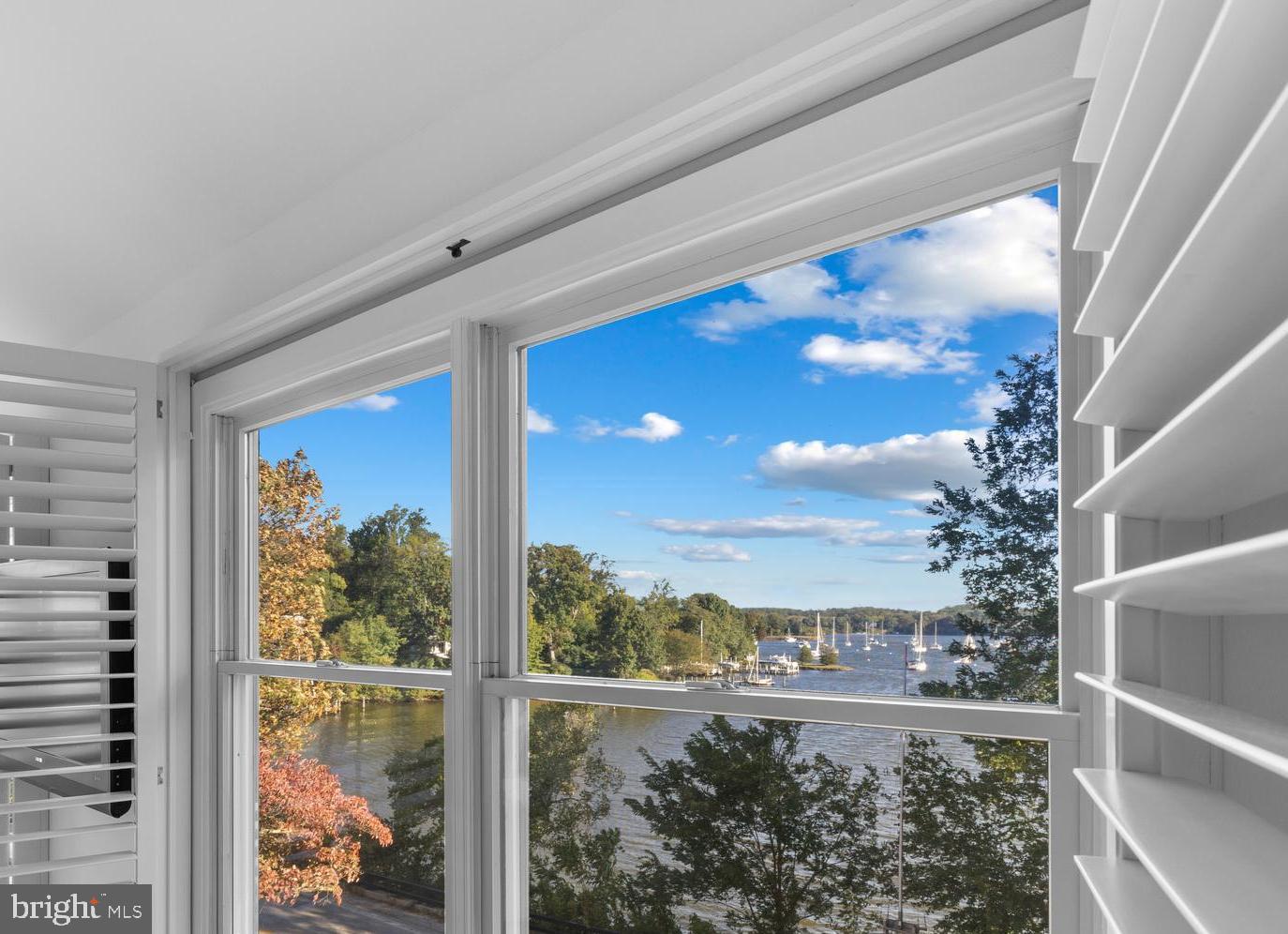 WEST ANNAPOLIS - Residential