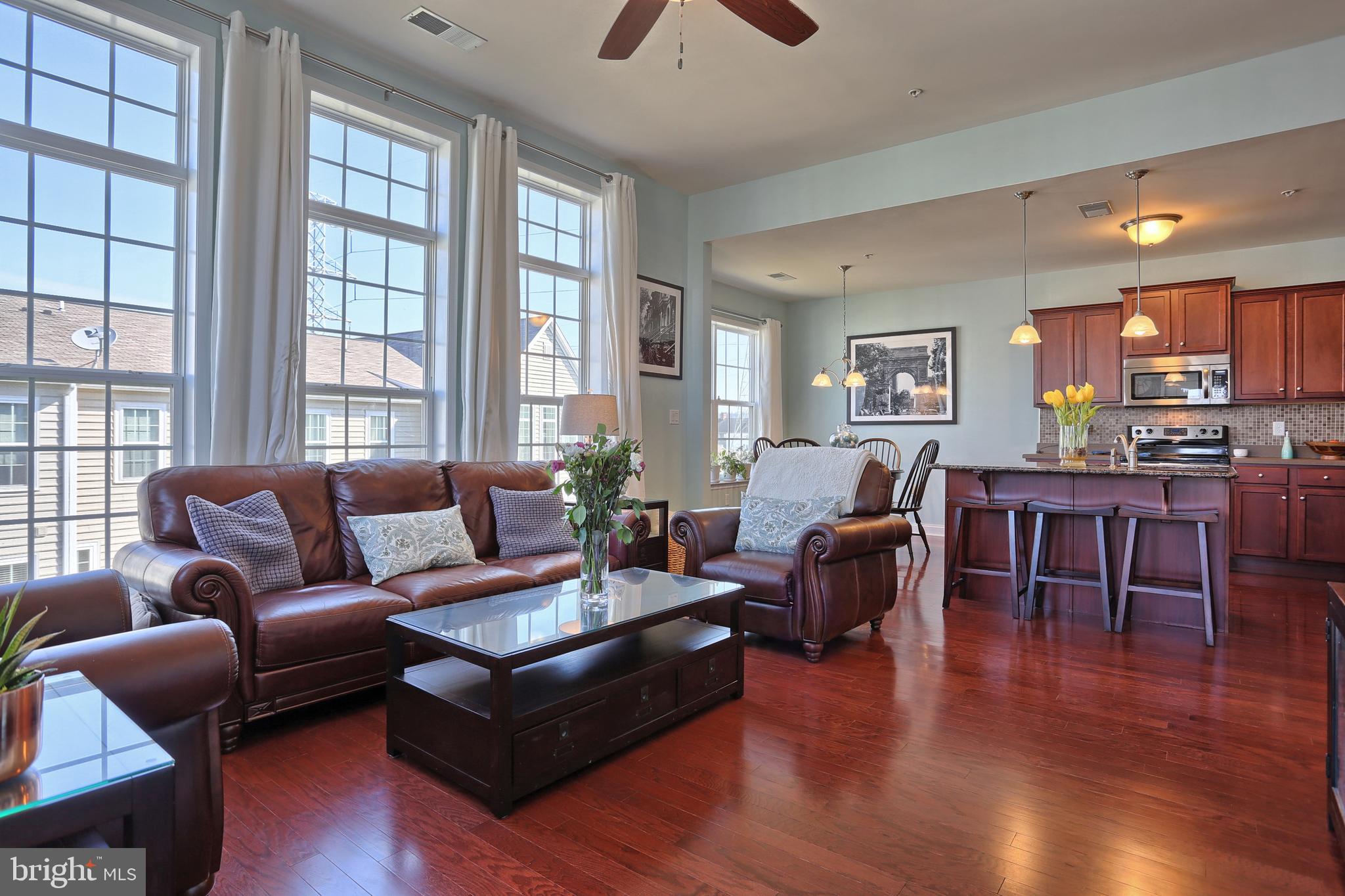 DEER RUN COMMONS - Residential