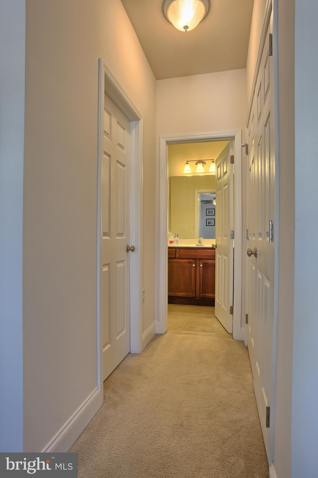 DEER RUN COMMONS - Residential