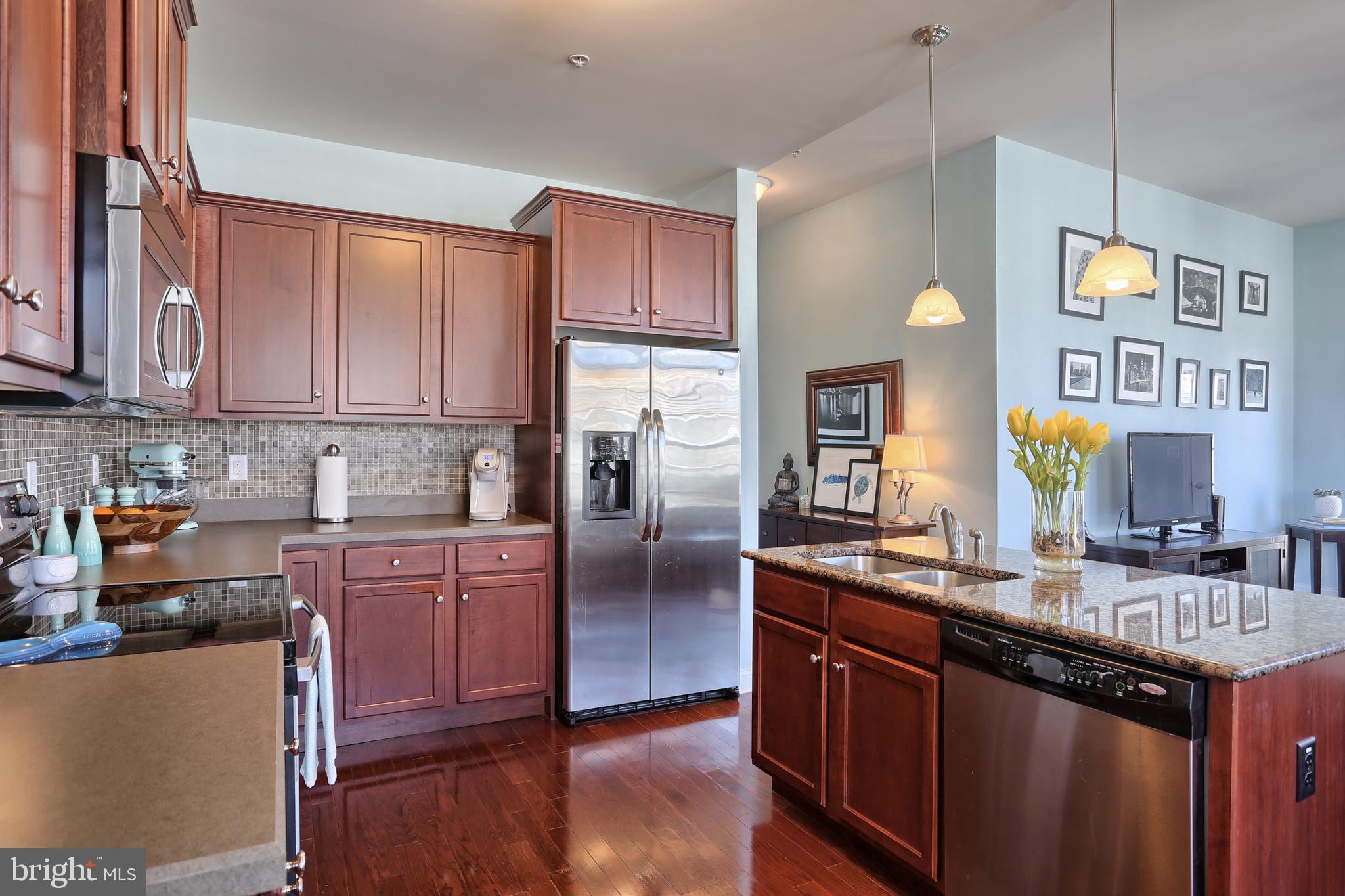 DEER RUN COMMONS - Residential