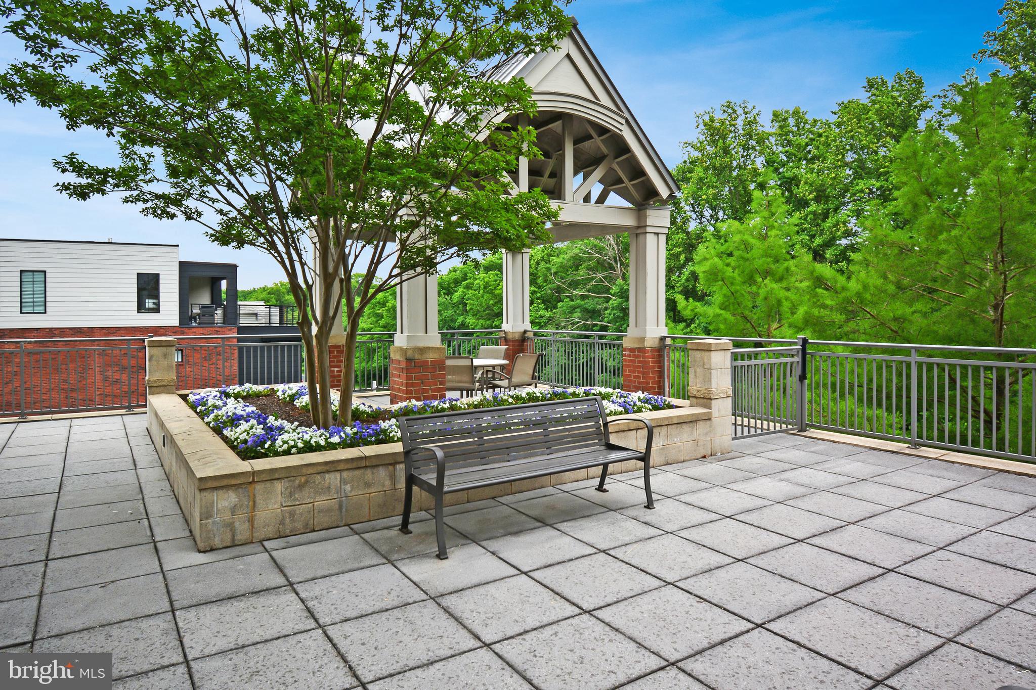 MERCER - Residential