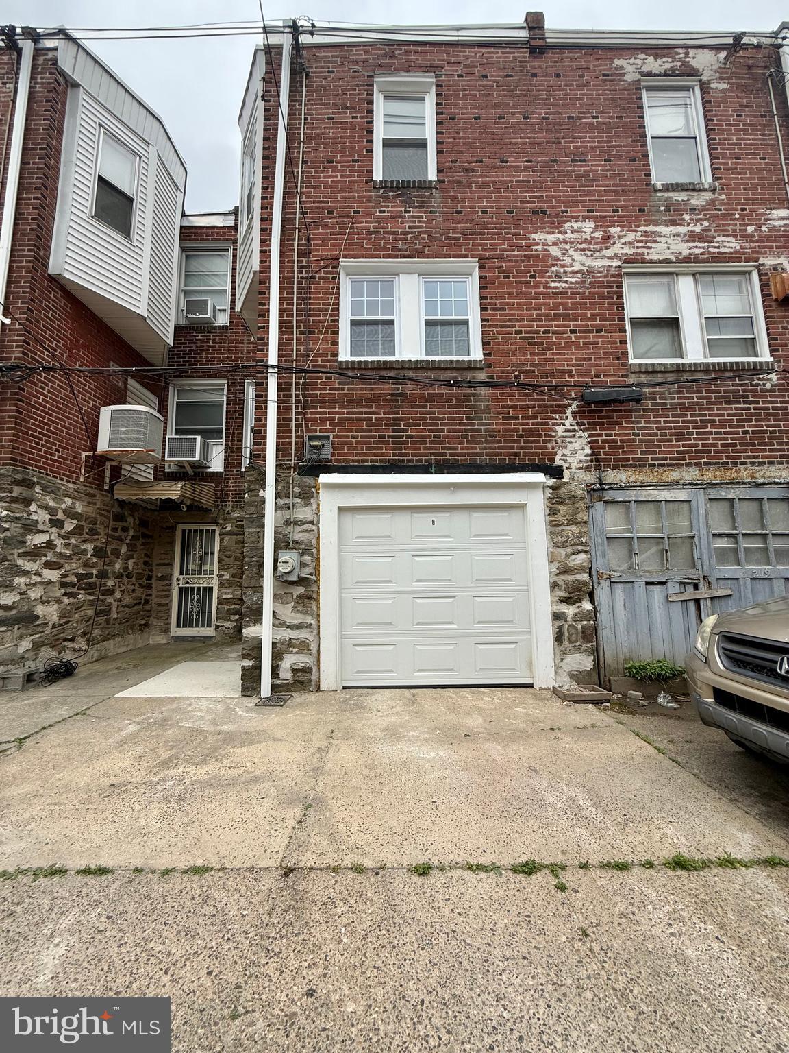 OLNEY - Residential