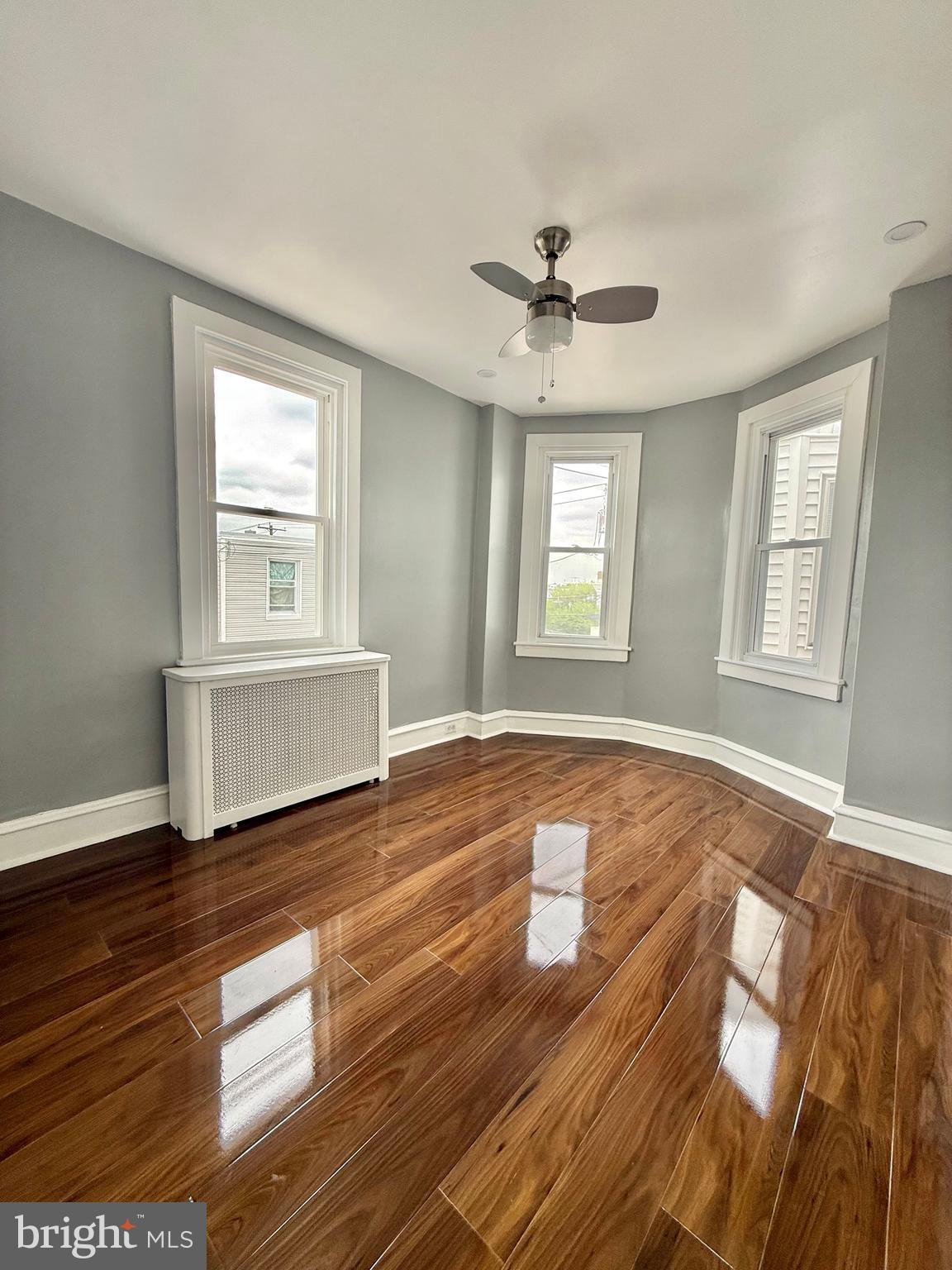 OLNEY - Residential